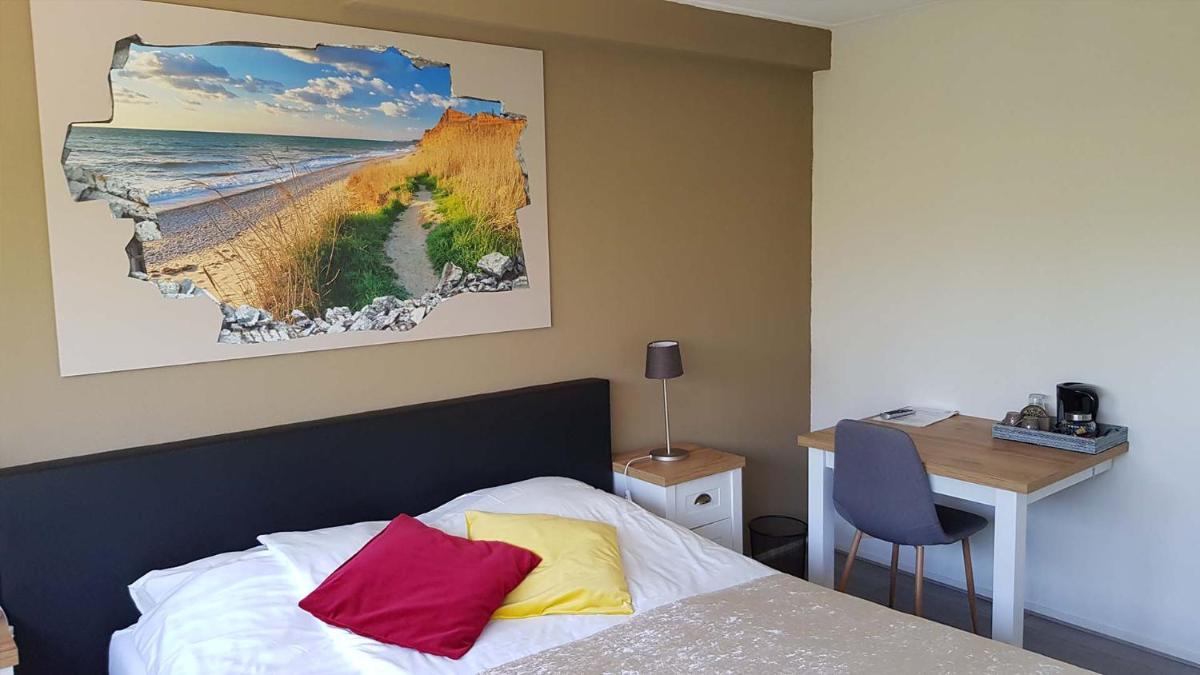 Standard Twin Room photo 1