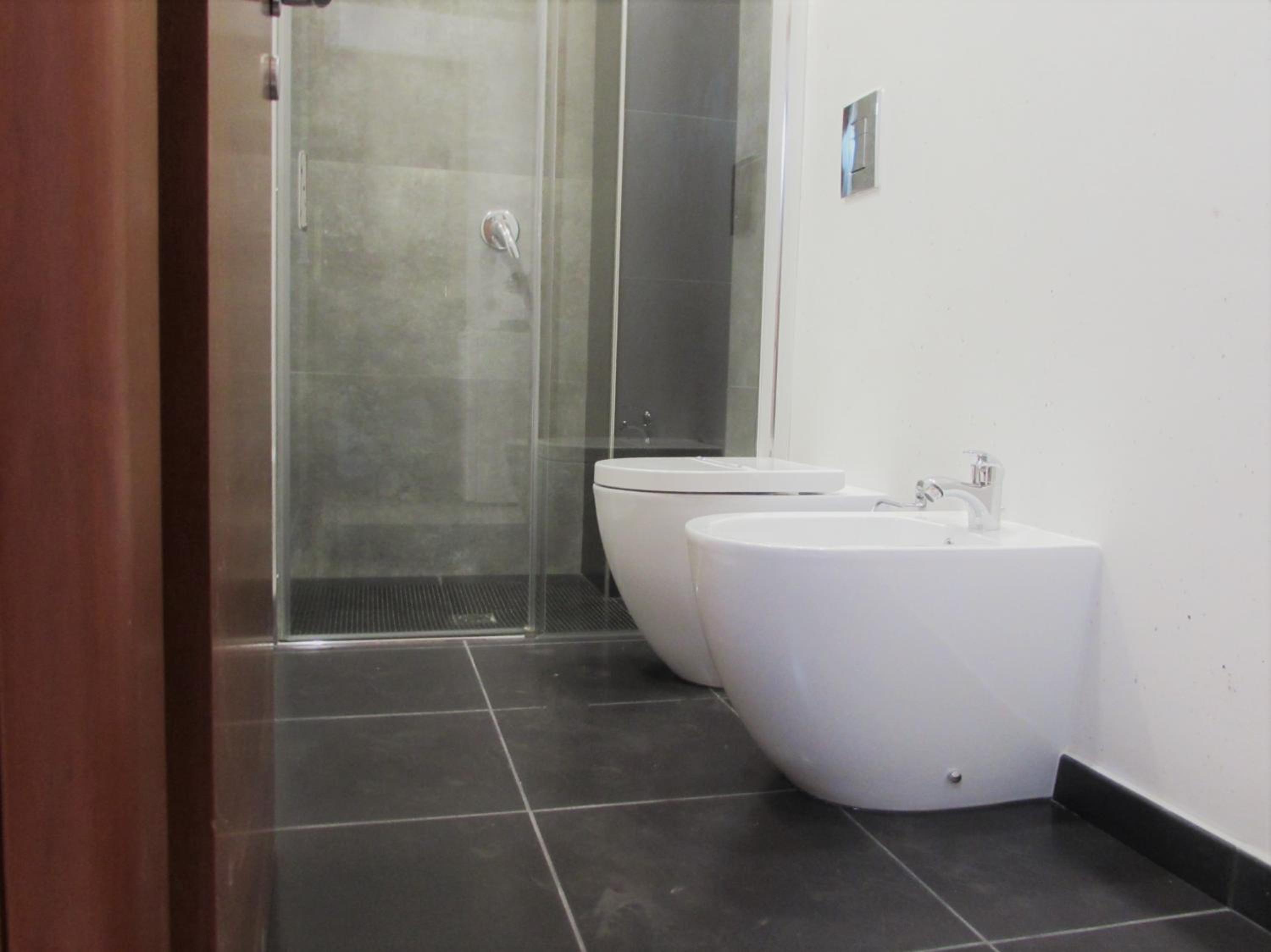 Standard Double Room - Photo 8