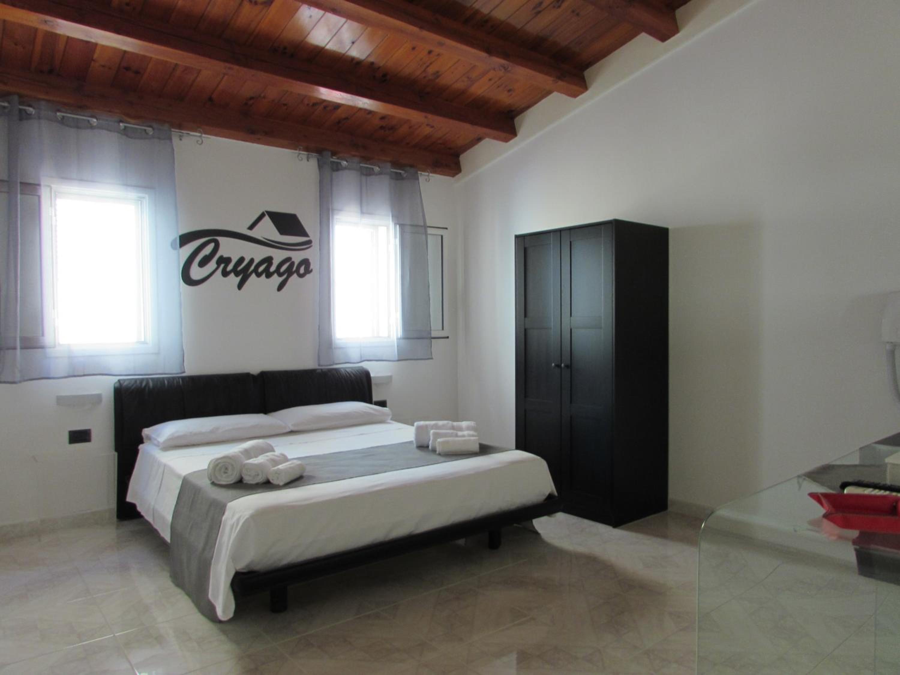 Standard Double Room - Photo 26