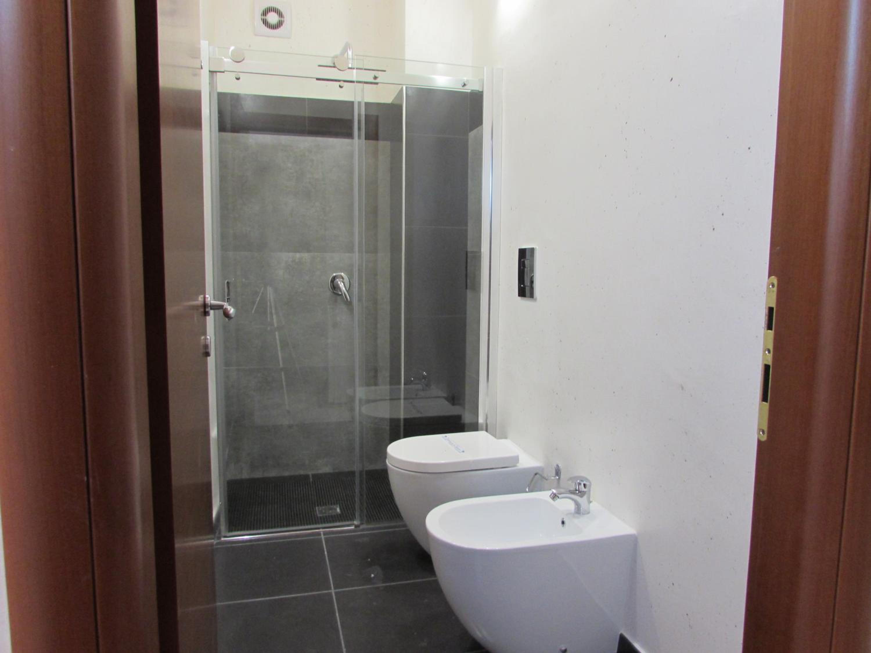 Standard Double Room - Photo 7