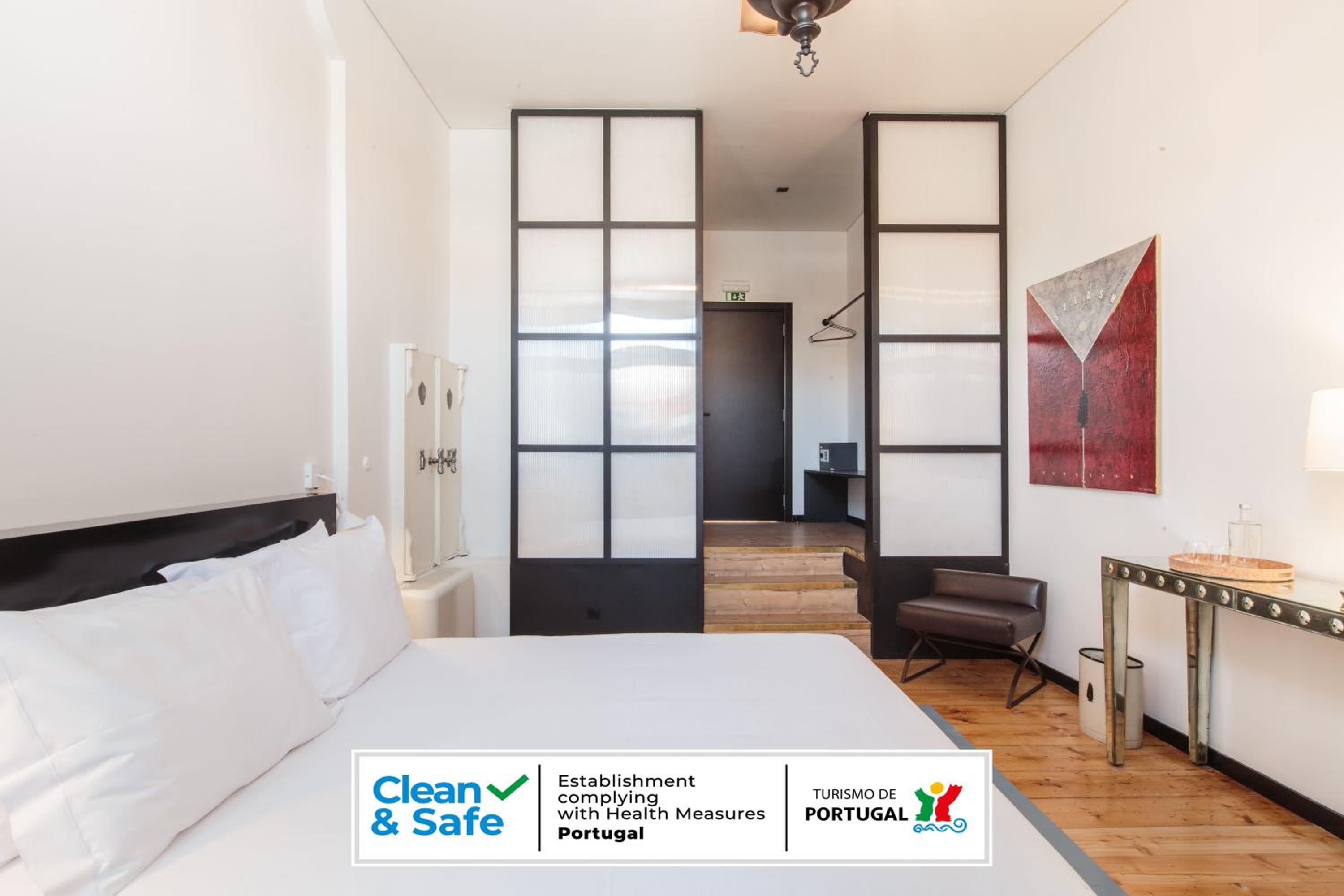  Superior Double Room with River View photo 3