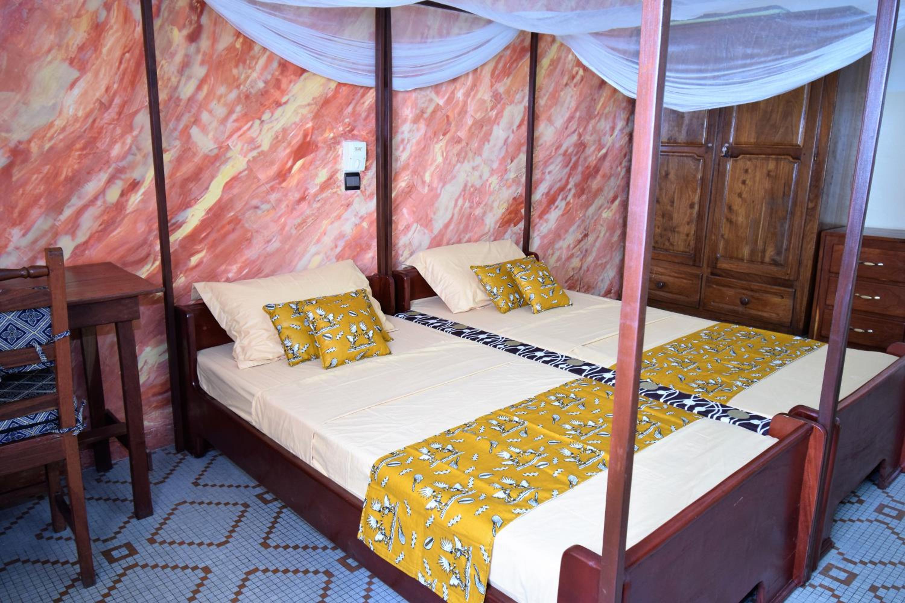 Standard Double Room with Fan photo 3