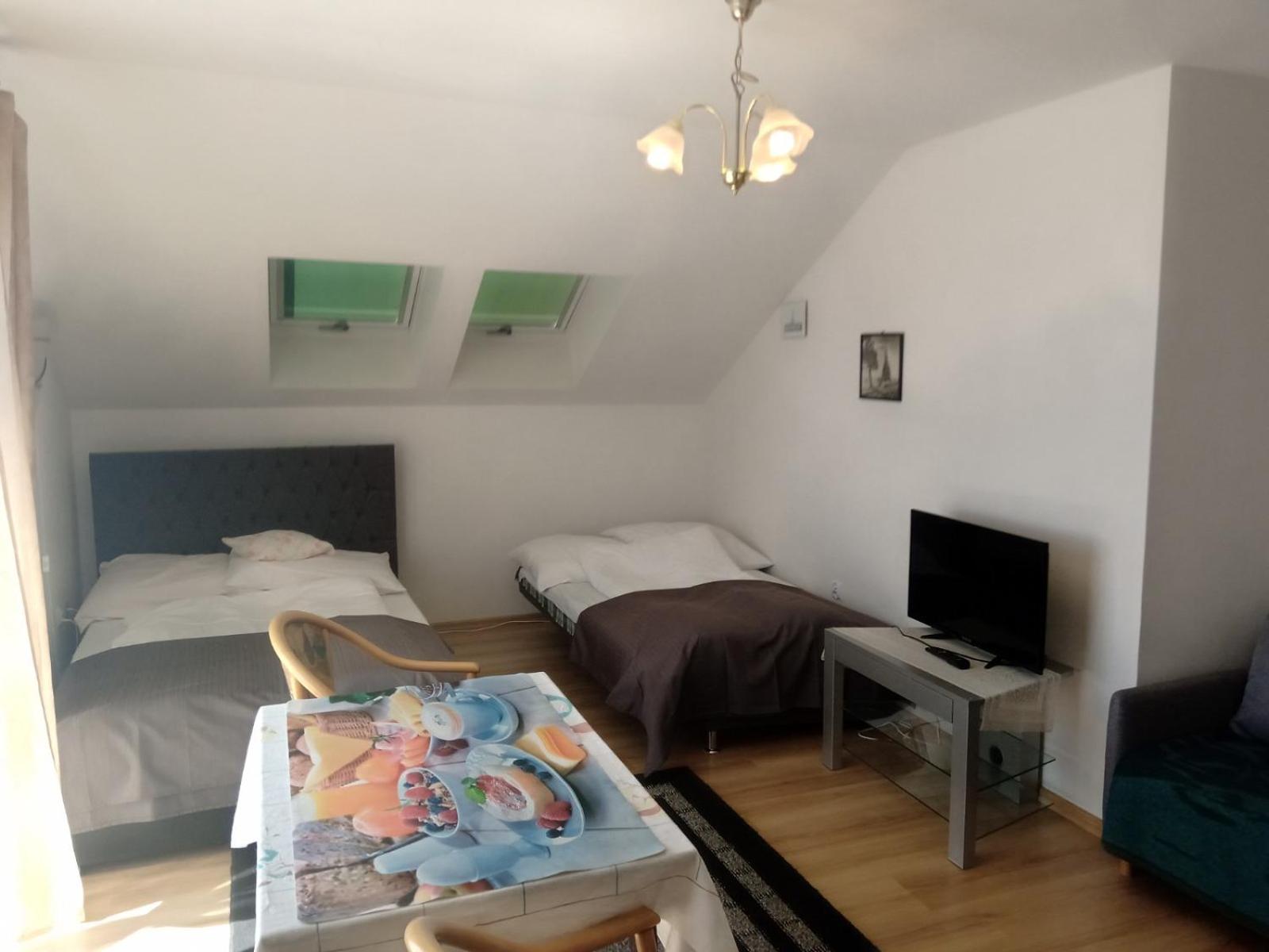 Family Suite with Balcony photo 2