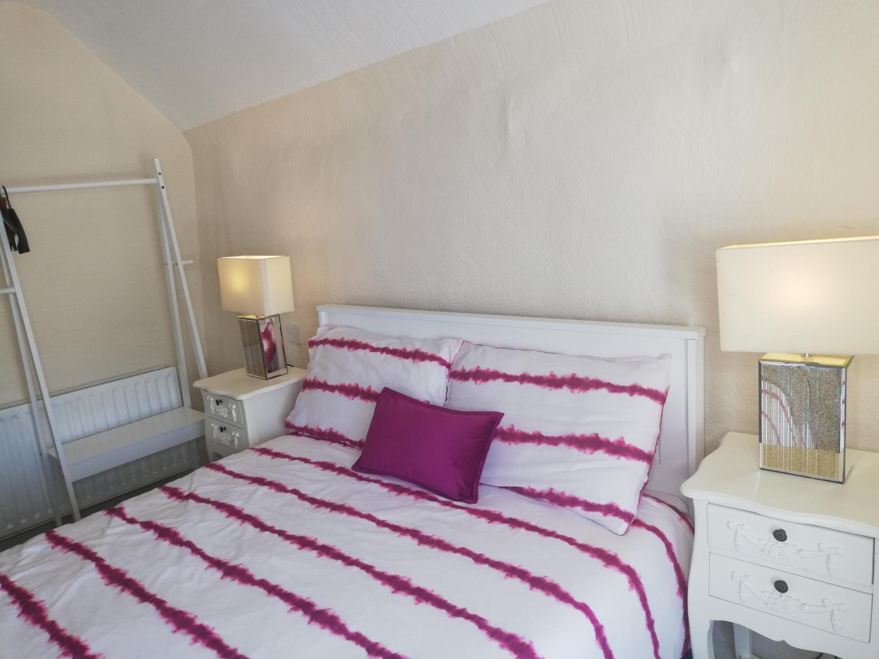 Two-Bedroom House photo 2