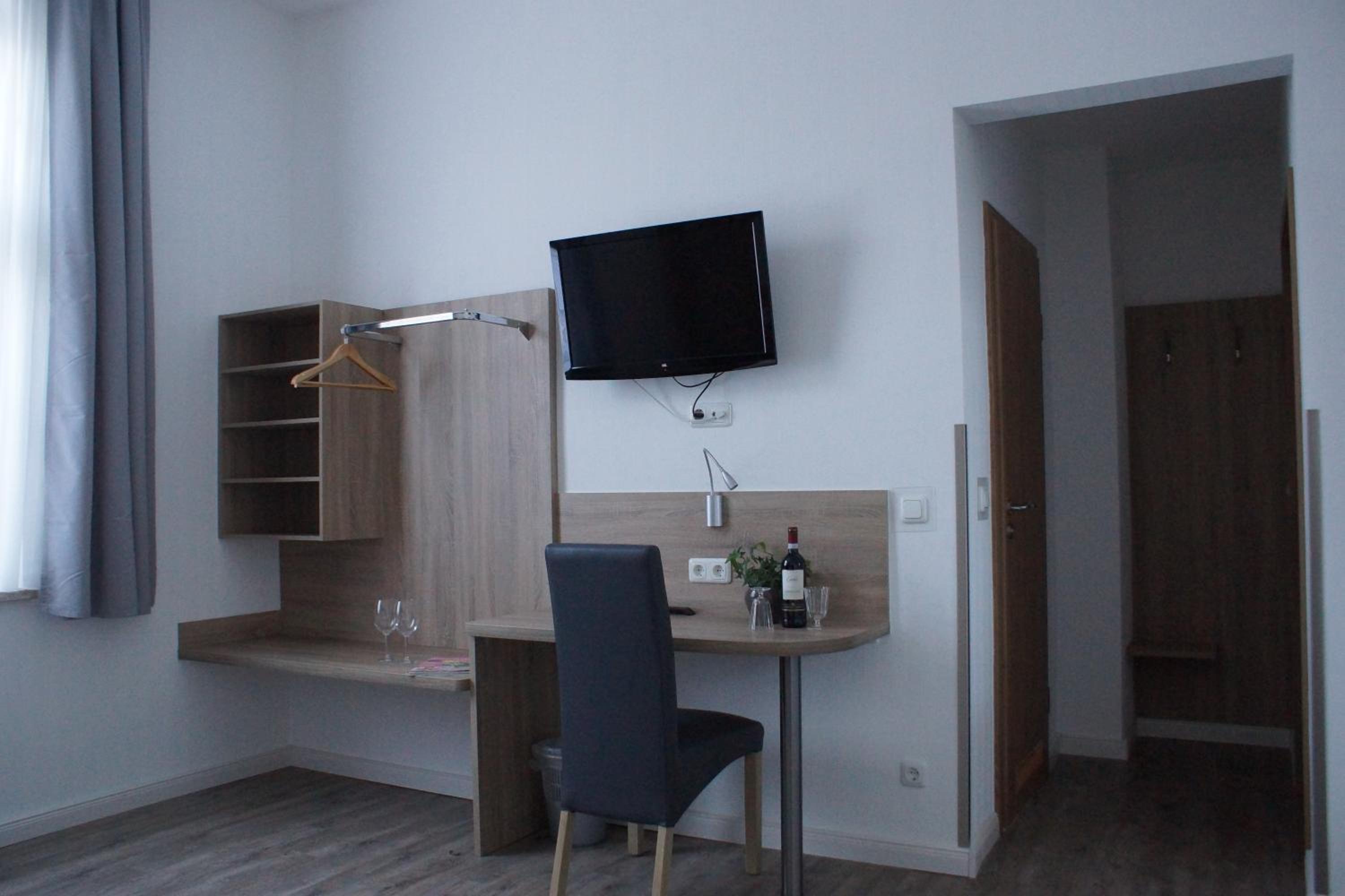 Comfort Double Room - Photo 13