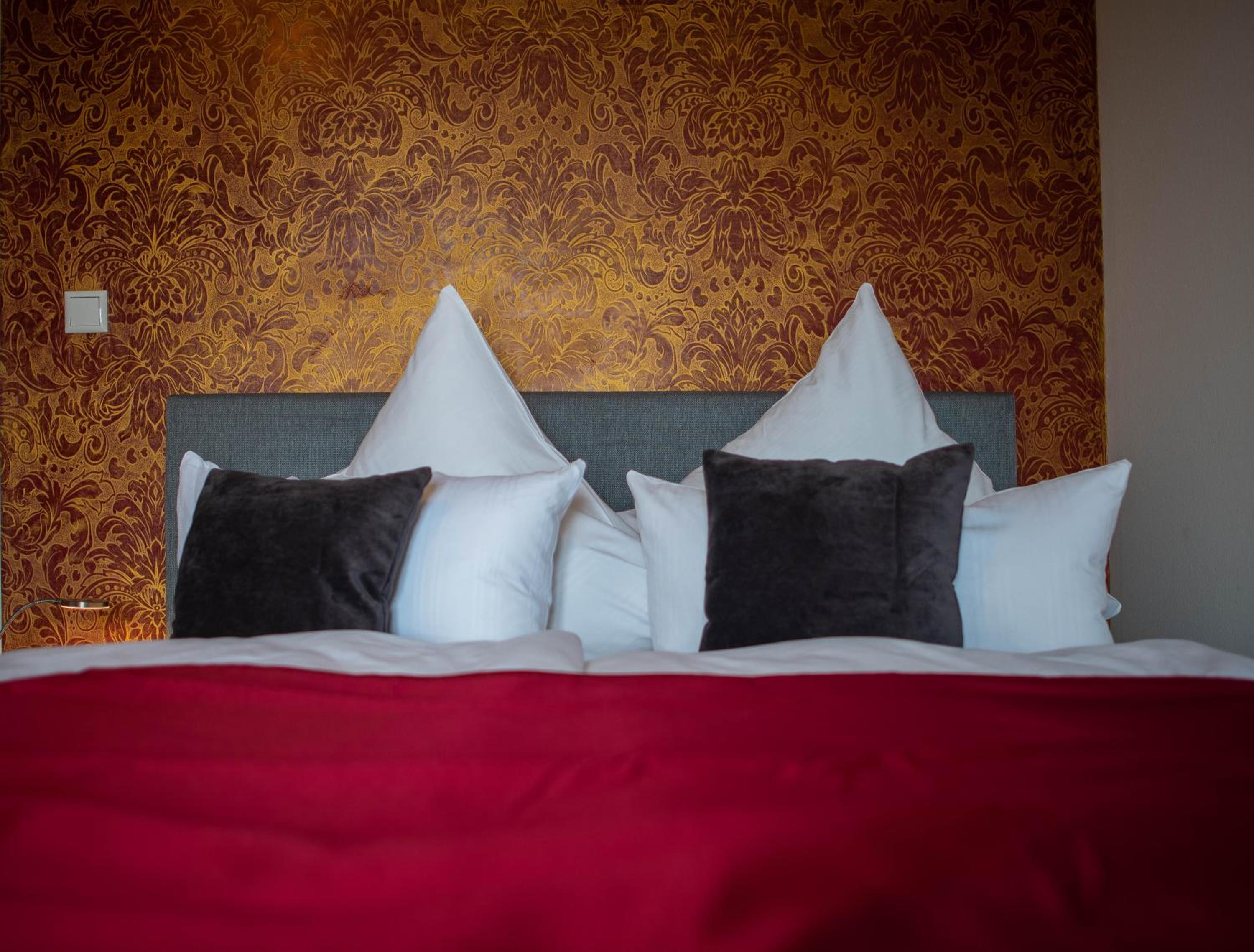 Double Room with Garden View - Photo 4