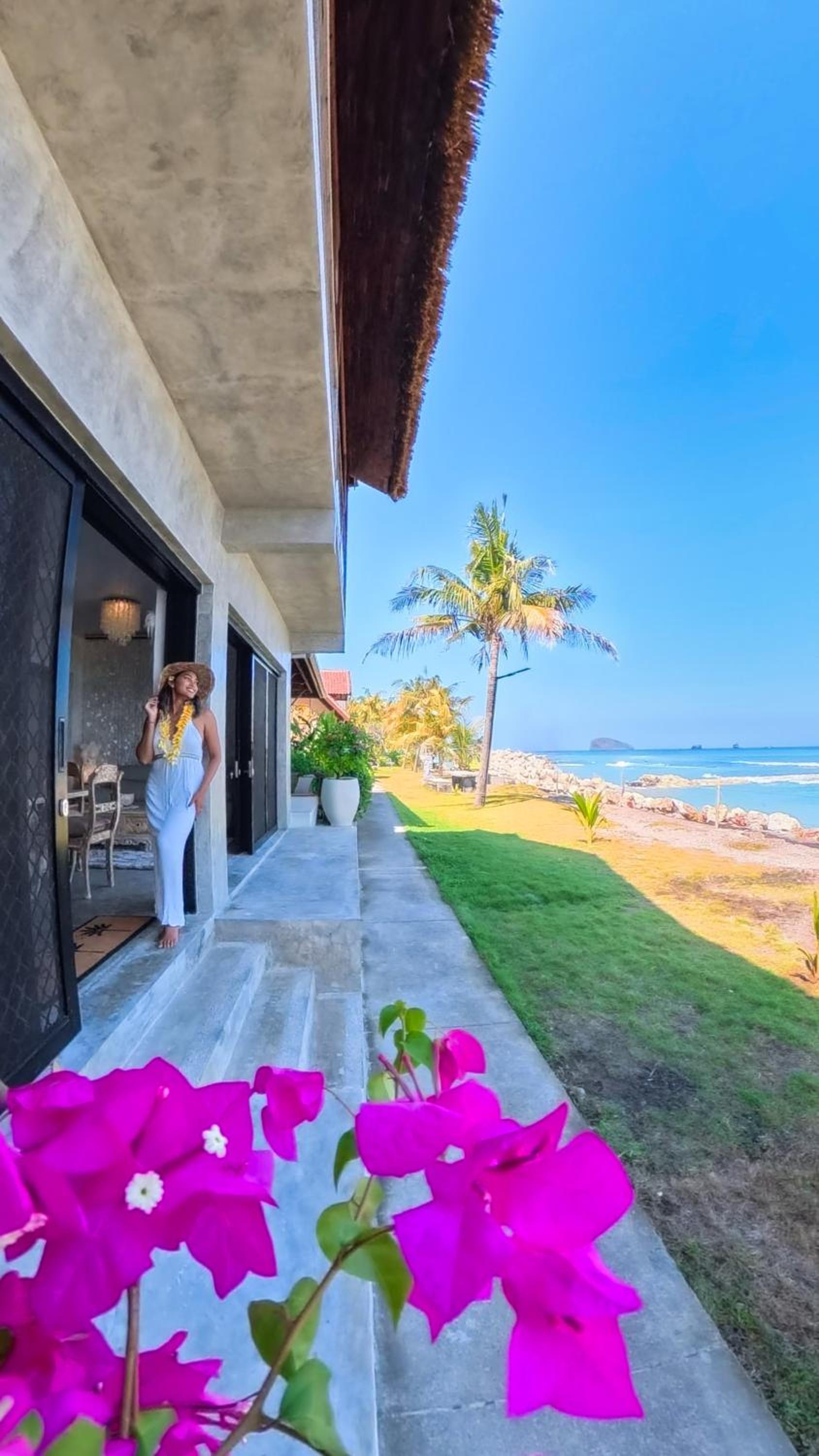 Villa with Sea View