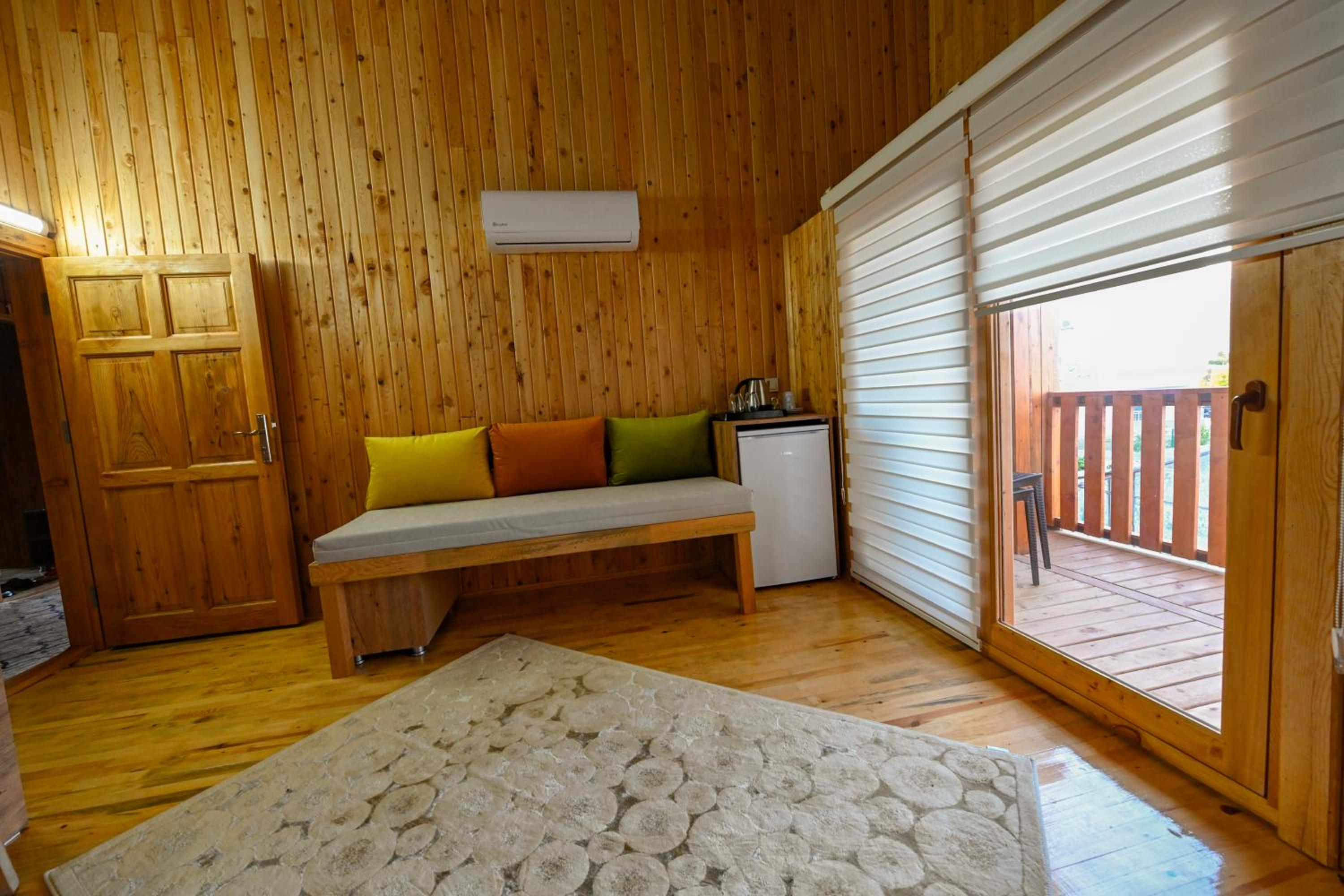 Standard Bungalow - Photo 1