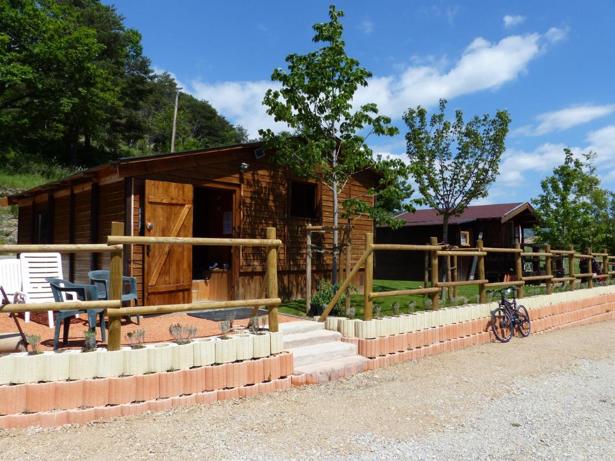 Chalet with Private Bathroom photo 1