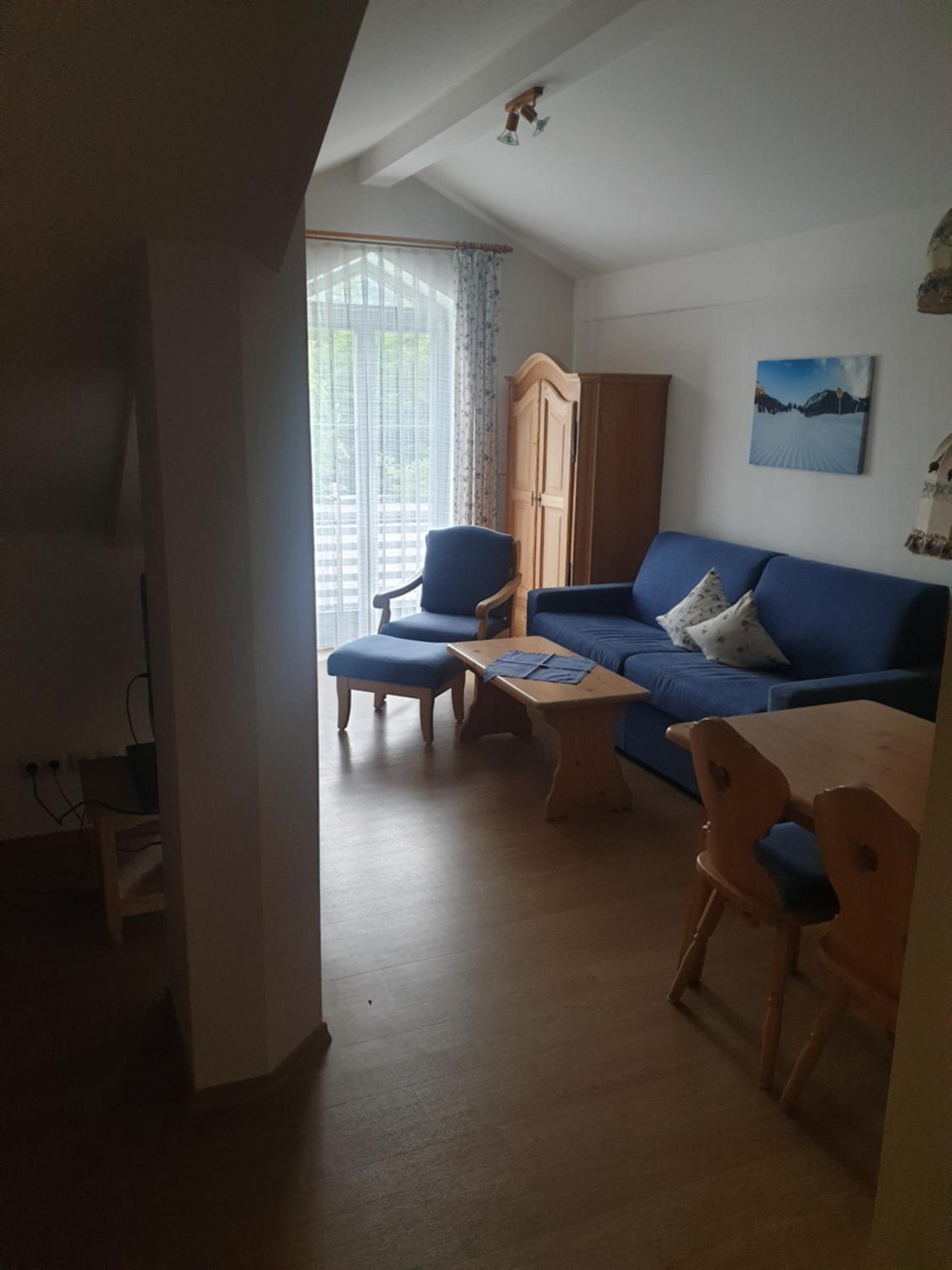 One-Bedroom Apartment photo 1