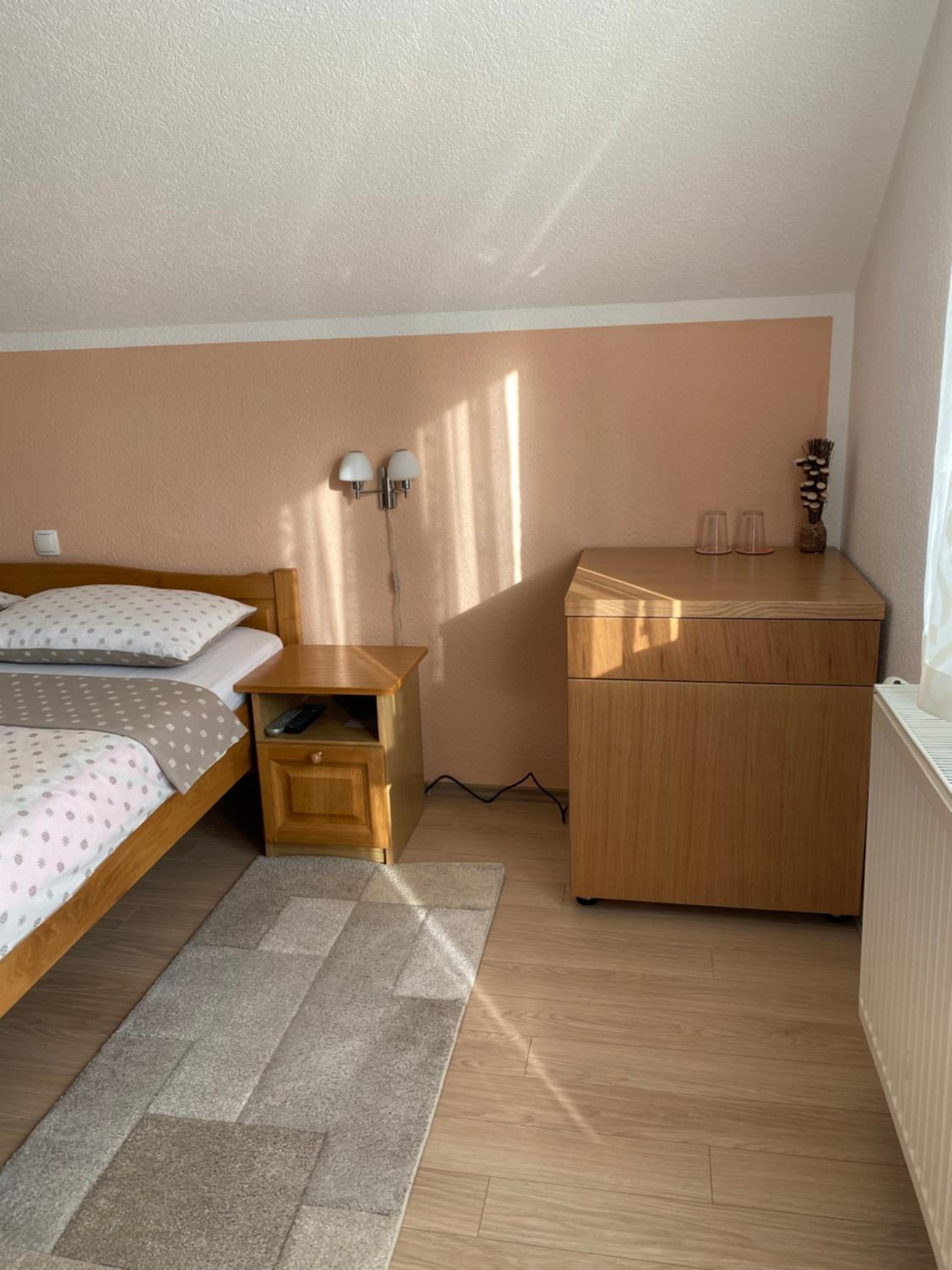 Double Room with Balcony - Photo 1