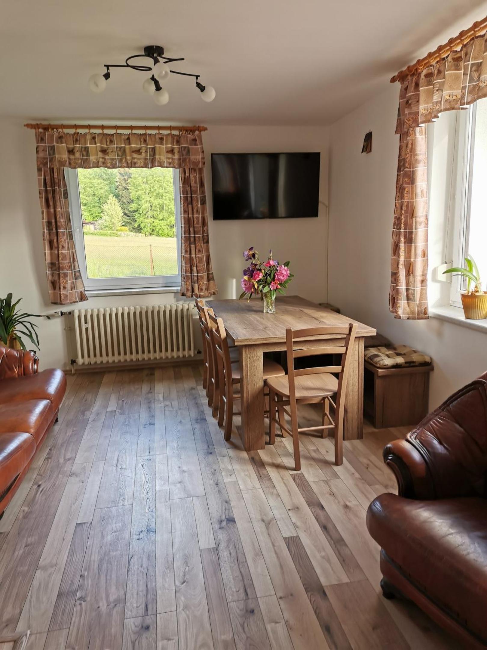 Two-Bedroom House photo 3