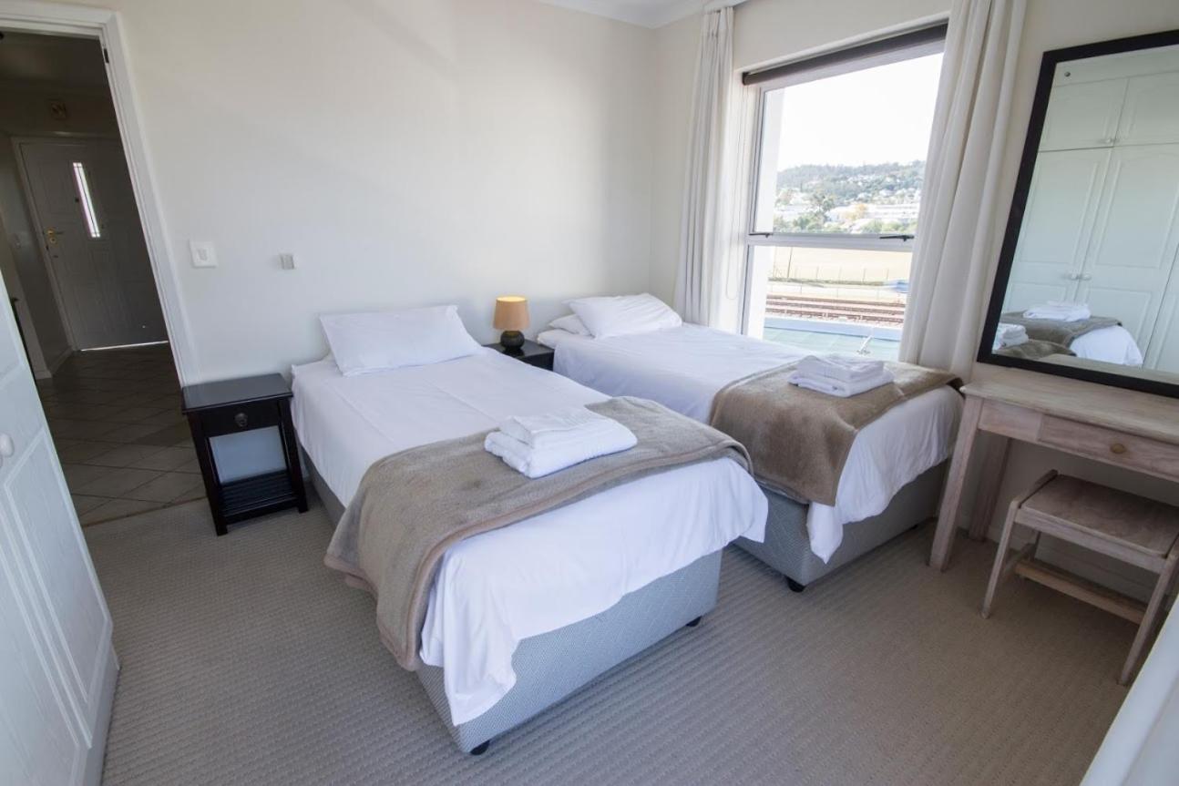 Two-Bedroom Apartment - Photo 1