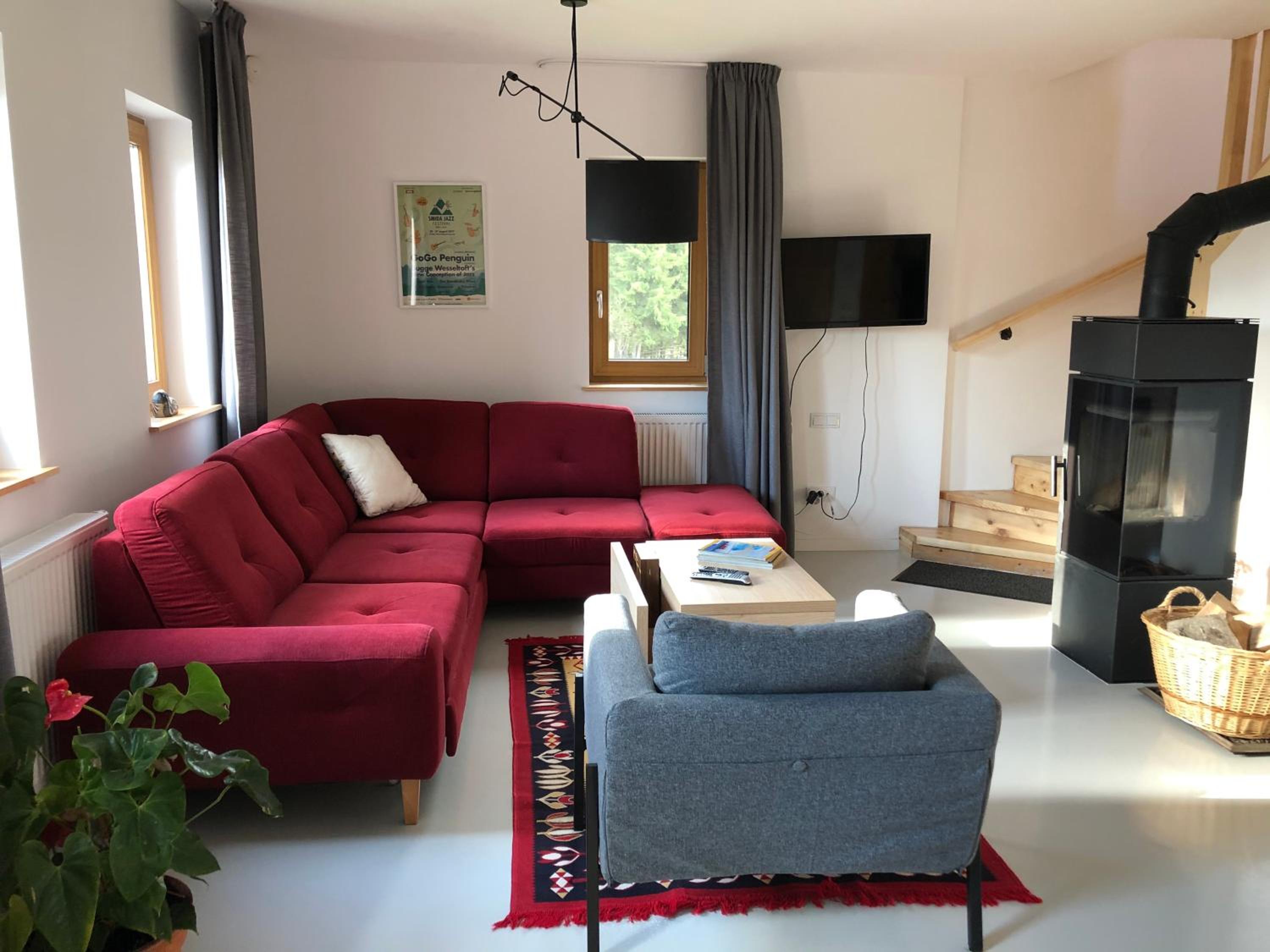 Four-Bedroom House photo 2