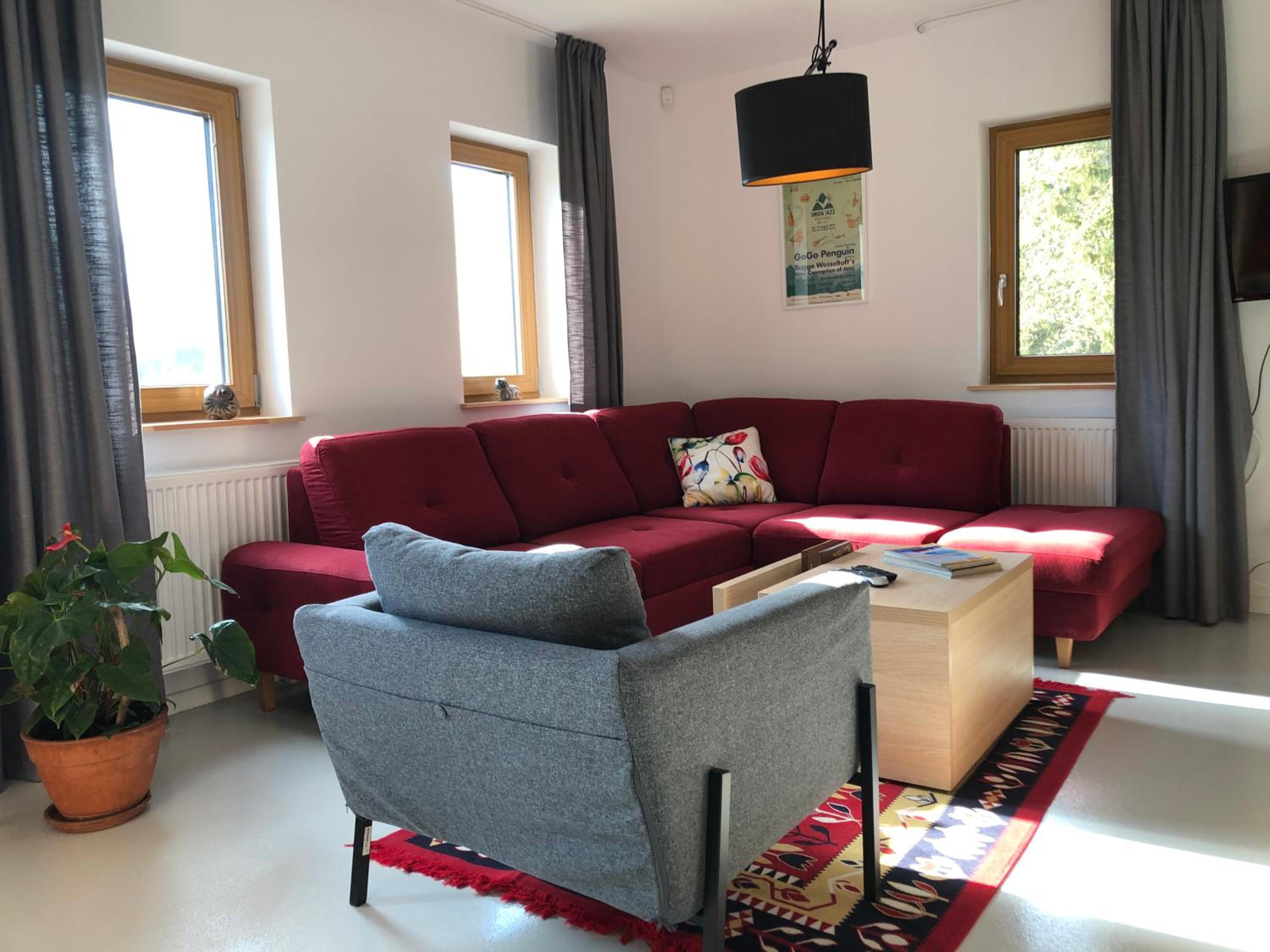 Four-Bedroom House photo 3
