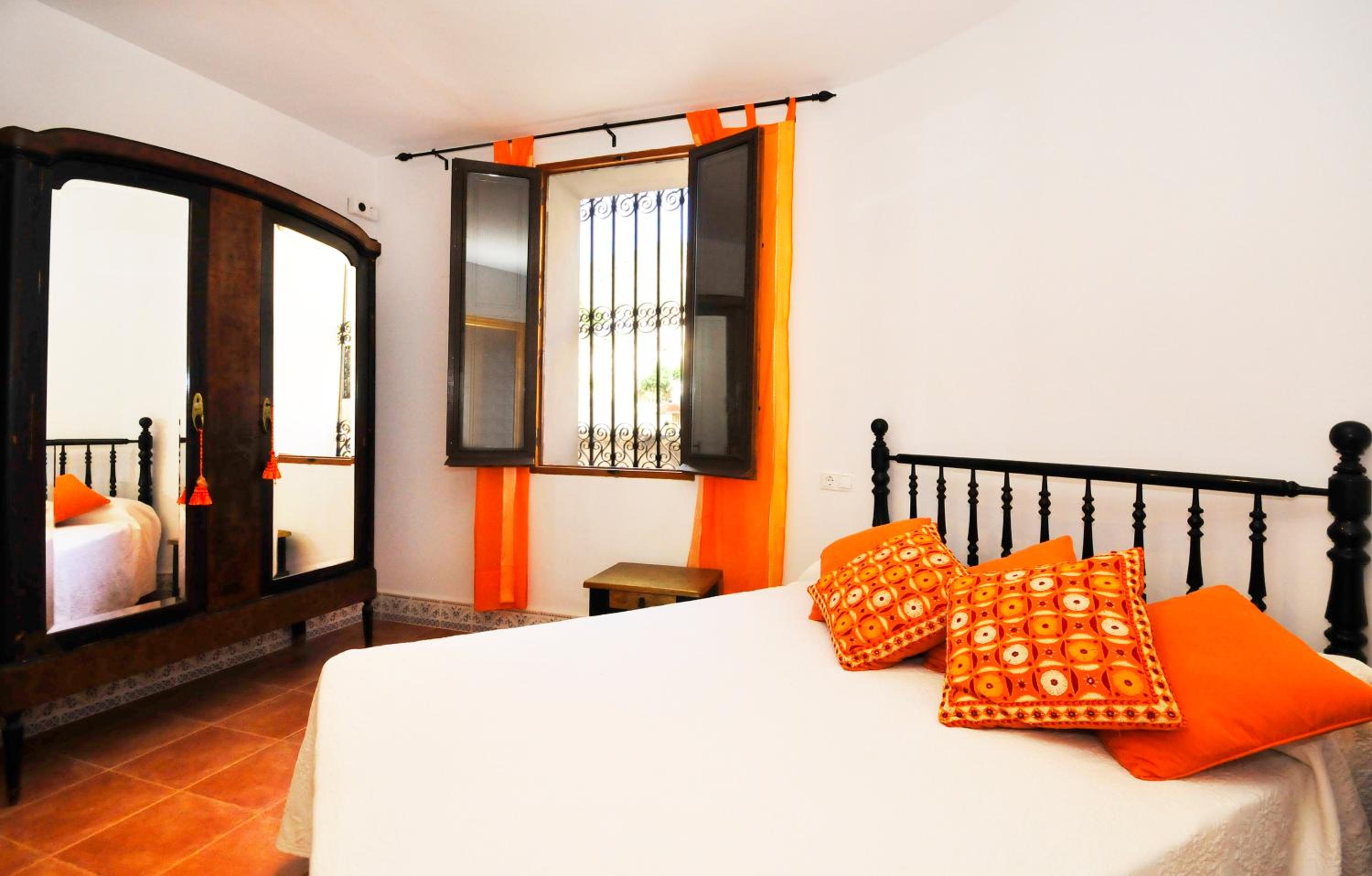 Apartment with Terrace photo 2