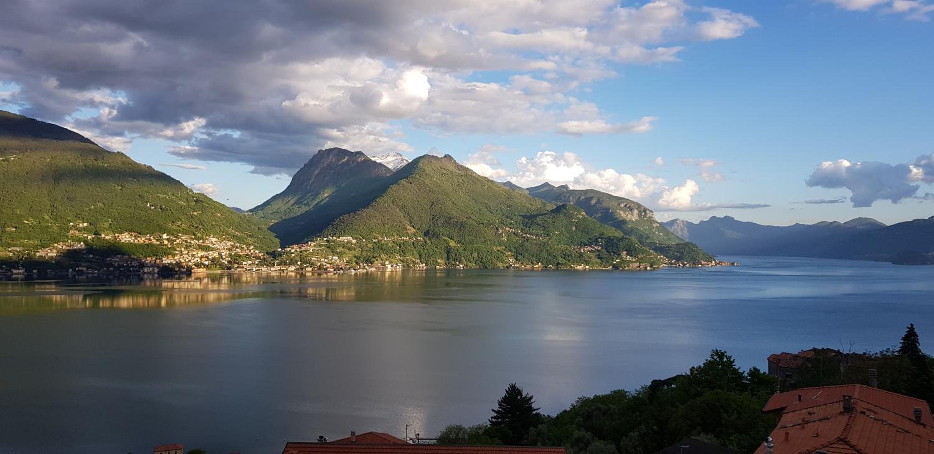 Apartment with Lake View - Photo 10