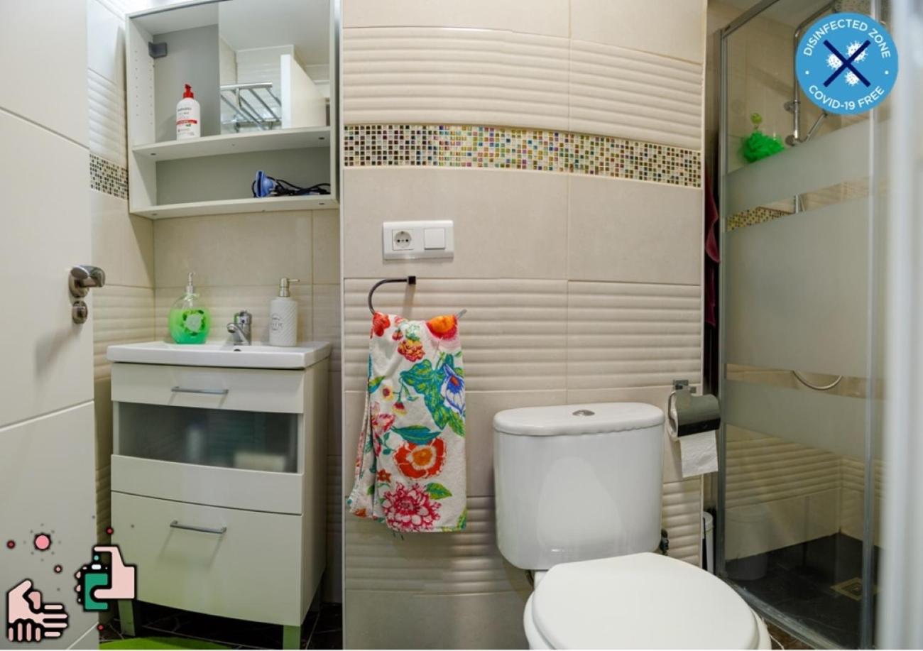 Double Room with Private Bathroom photo 3