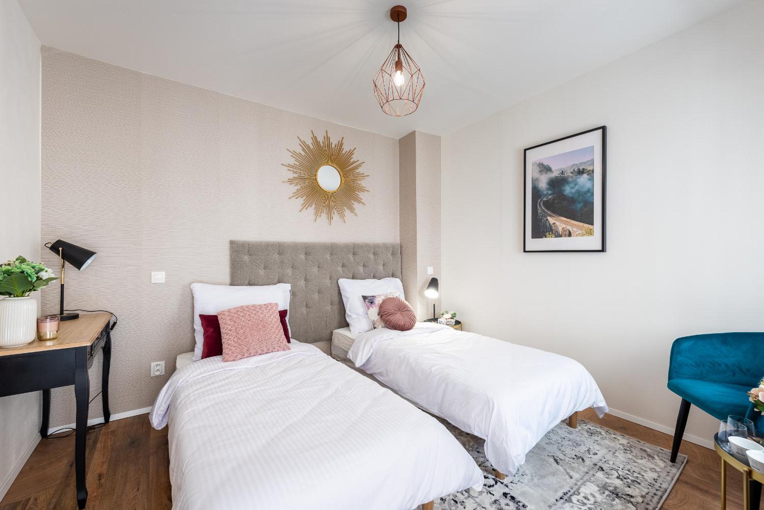 Double or Twin Room with Private Bathroom photo 2