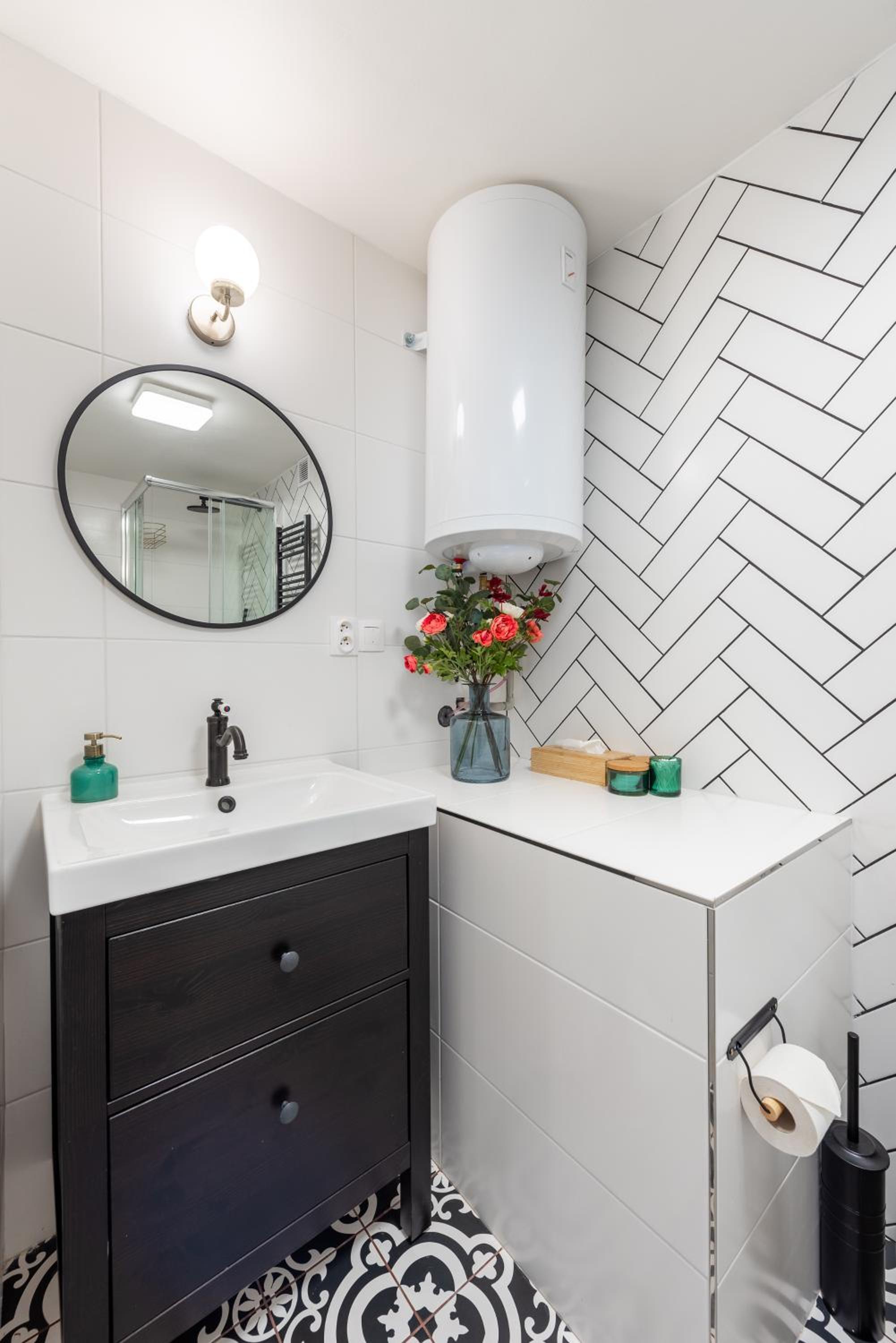 Family Room with Private Bathroom photo 3