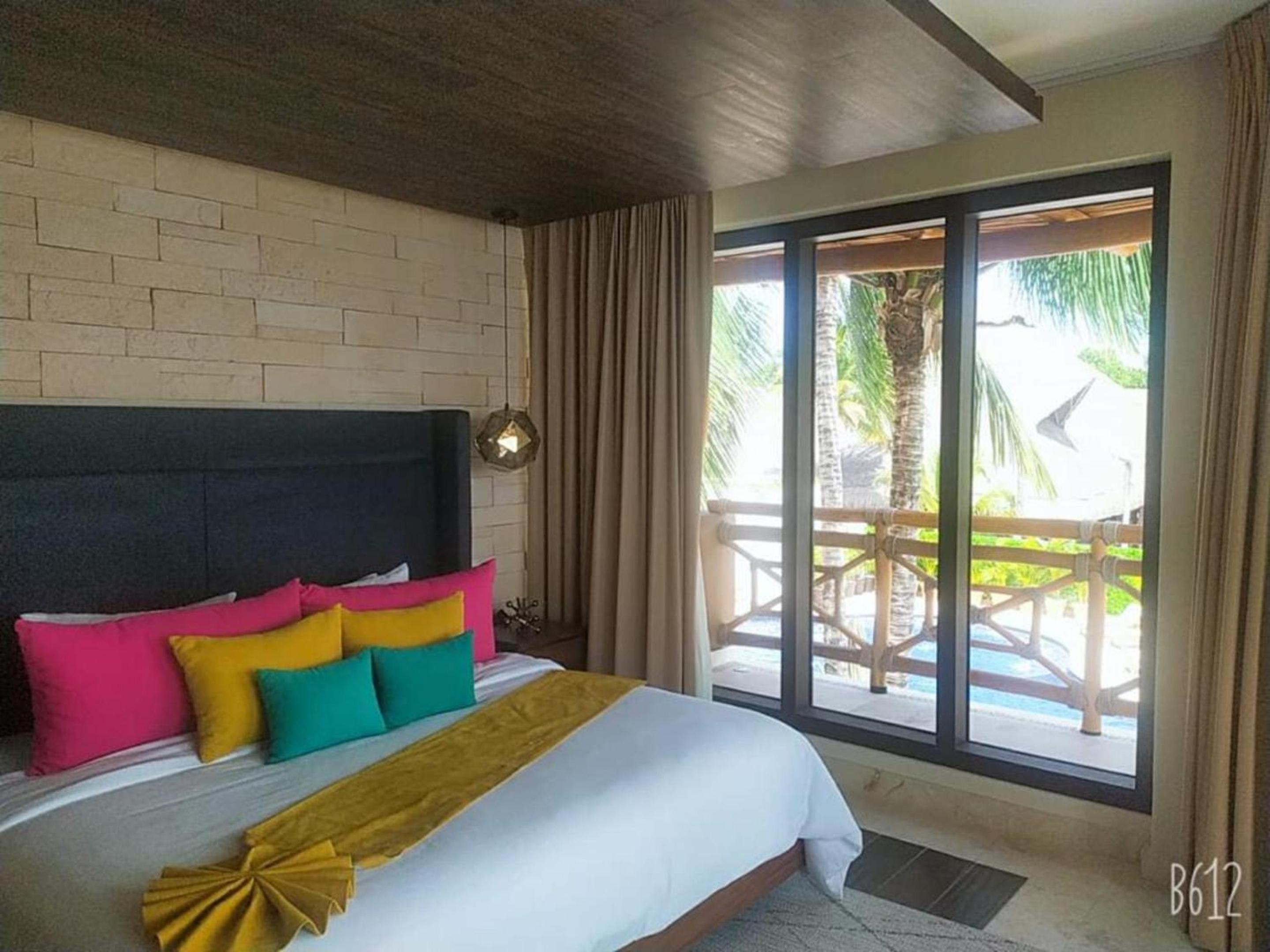 Luxury Junior Suite King Bed with Terrace