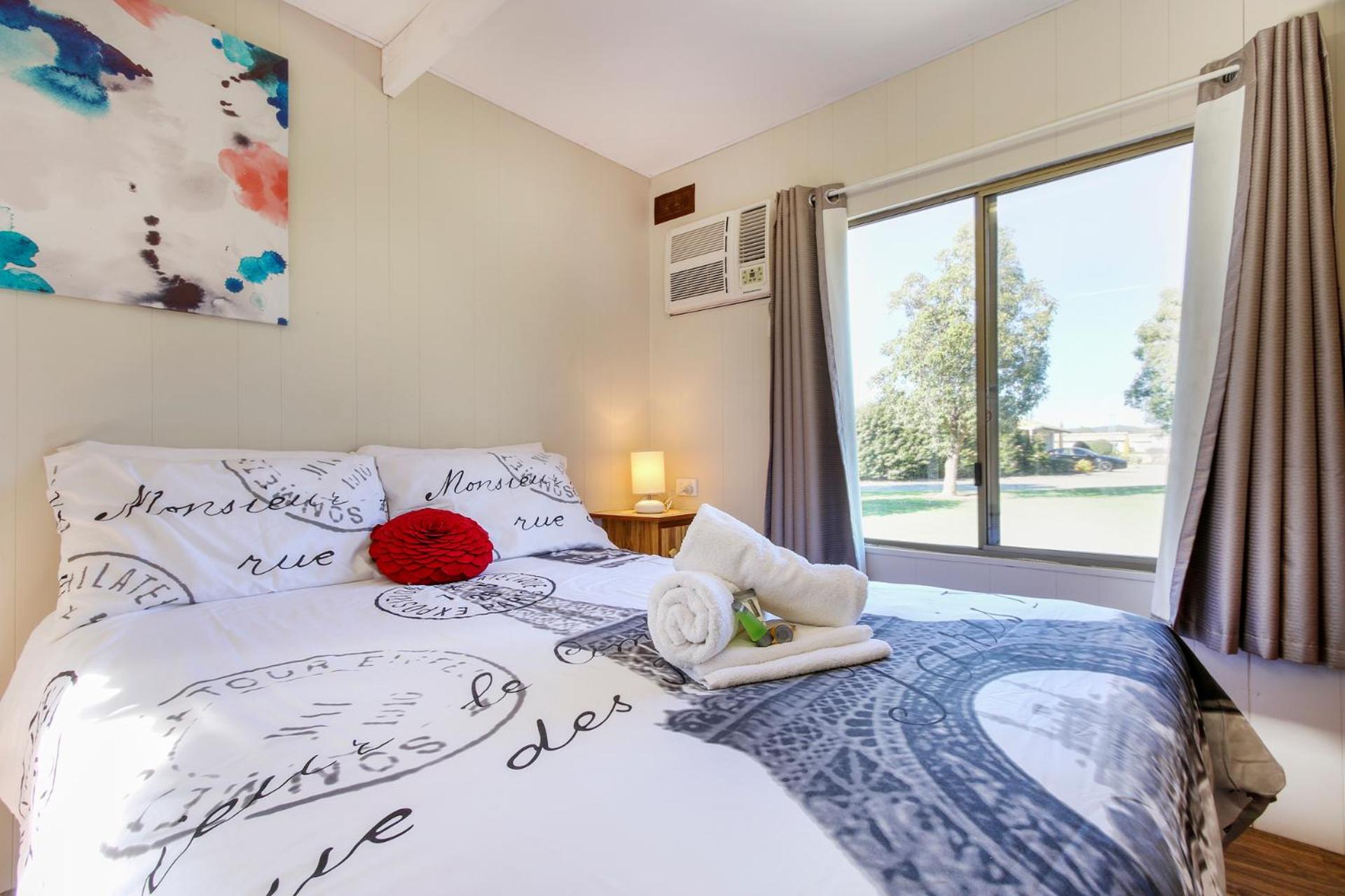 Double Room with Private Bathroom photo 1