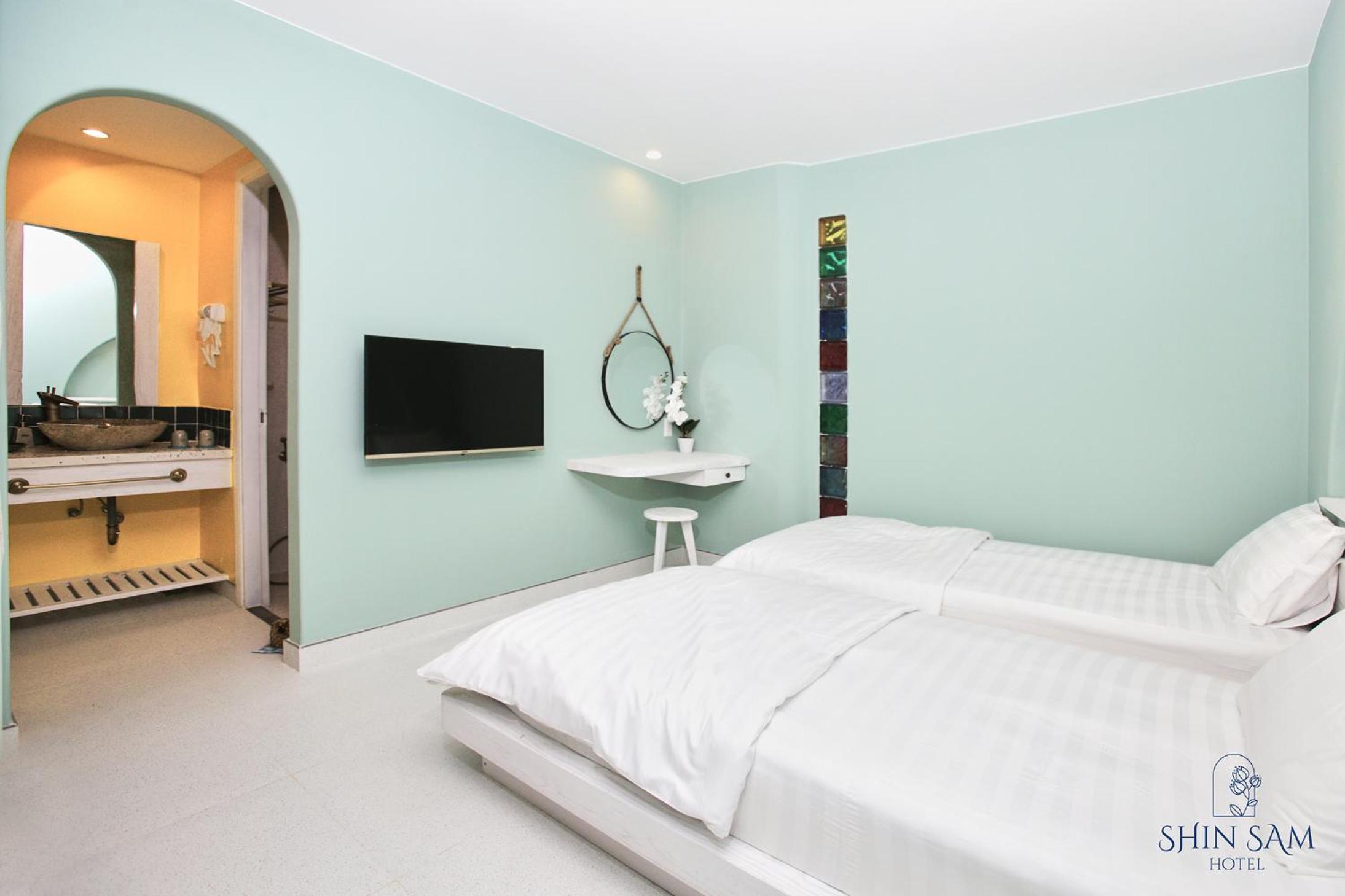 Standard Double Or Twin Room photo 2