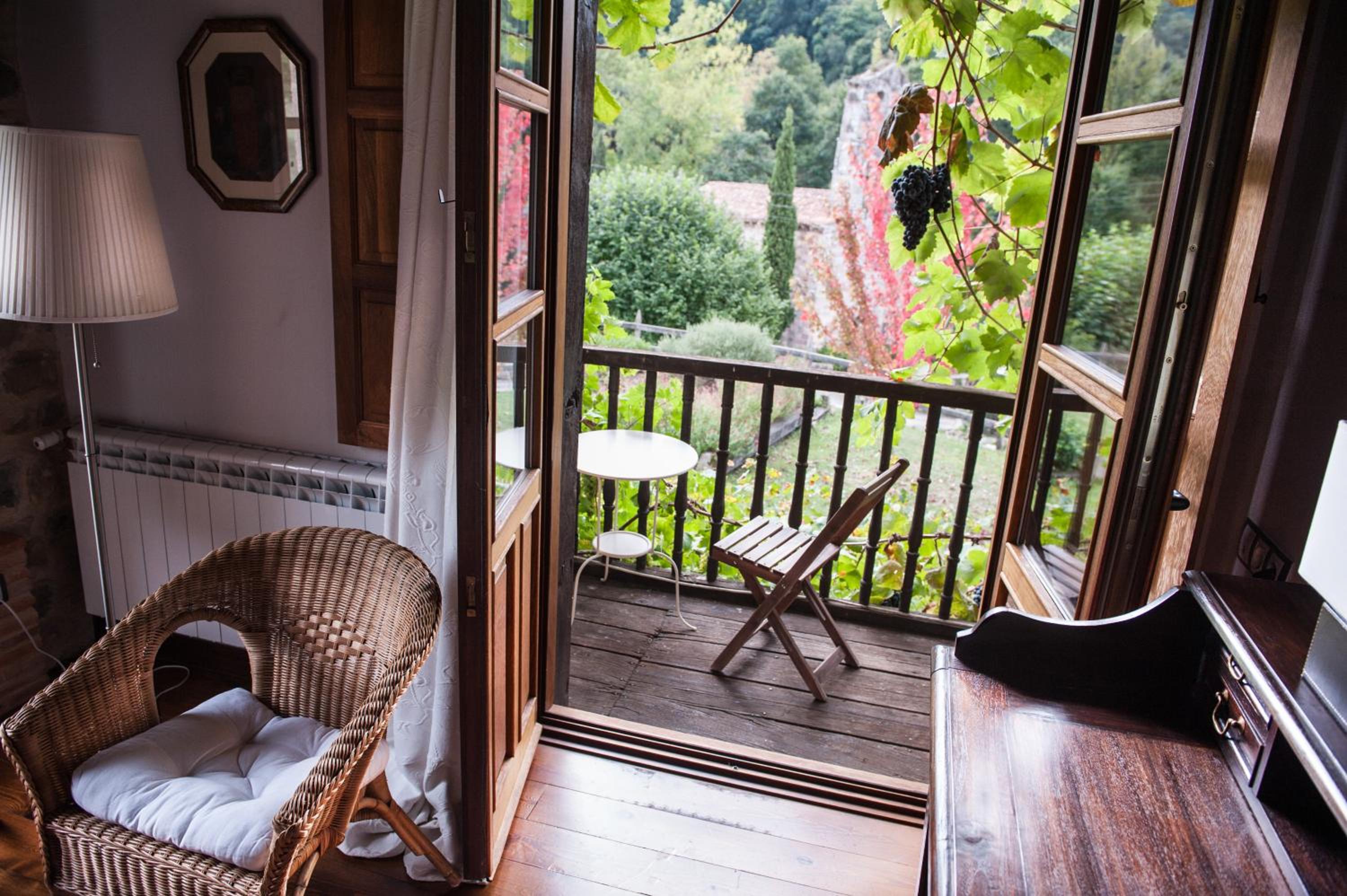Superior Double Room with Balcony photo 2
