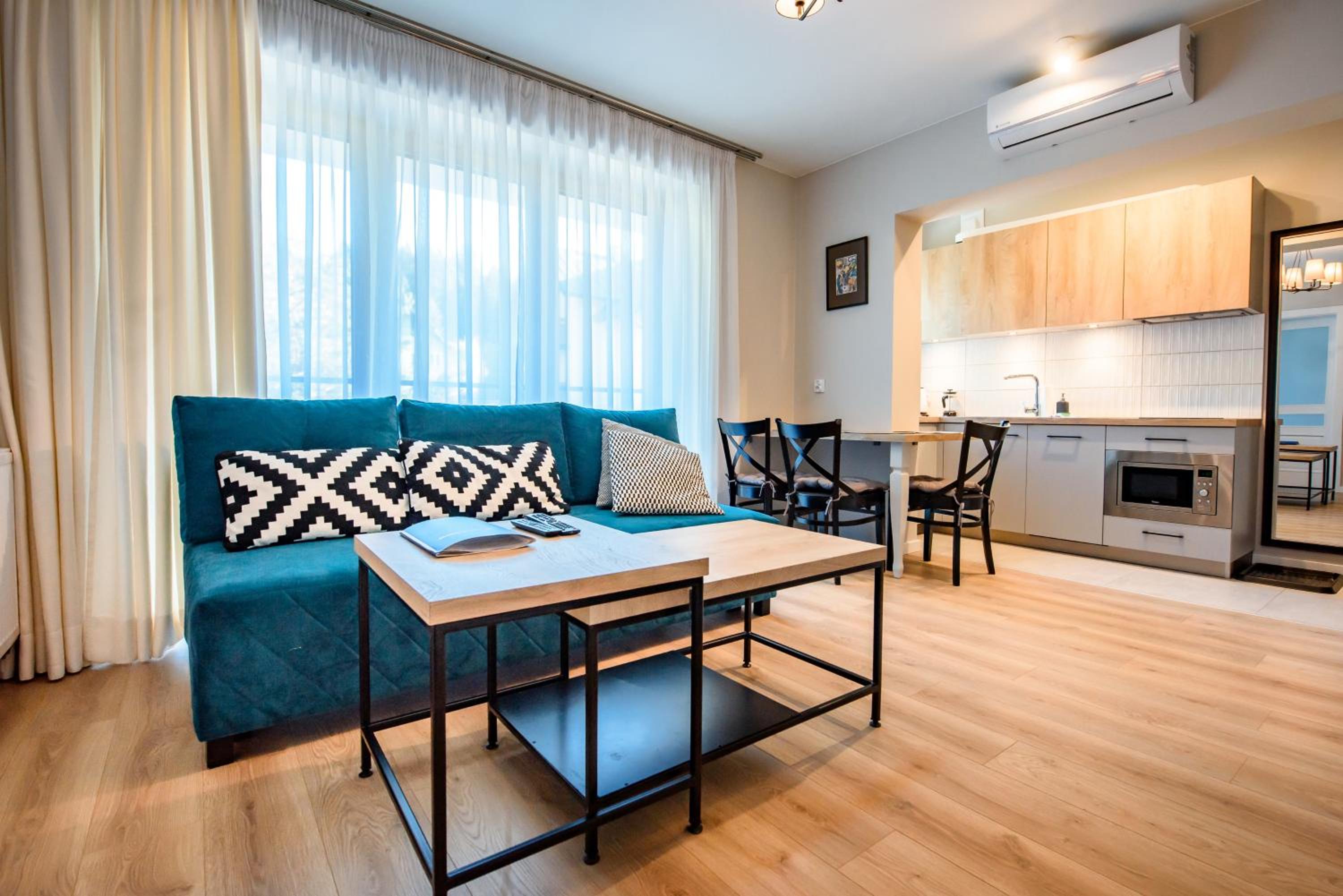 One-Bedroom Apartment