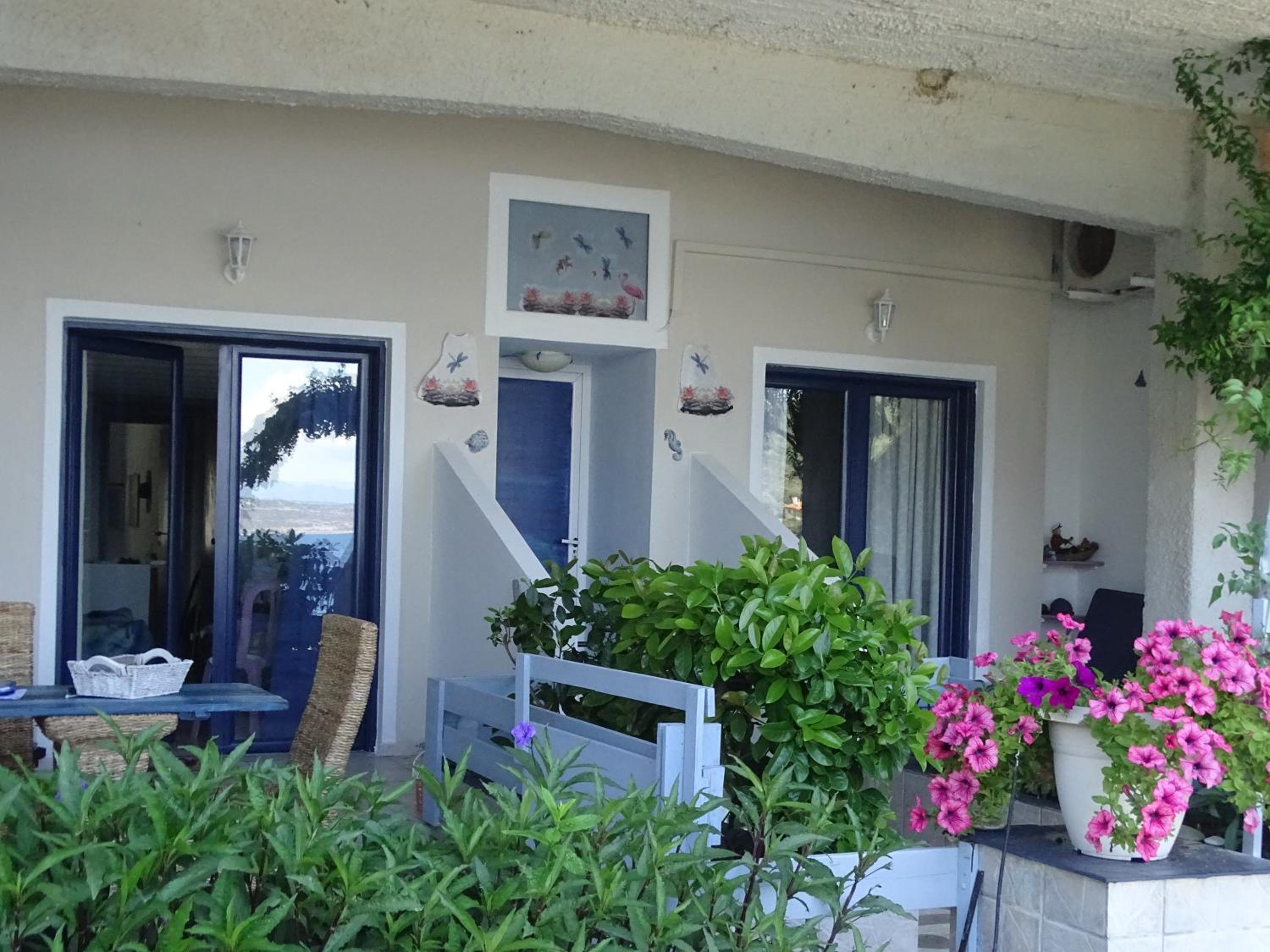 Studio with Sea View - Photo 17