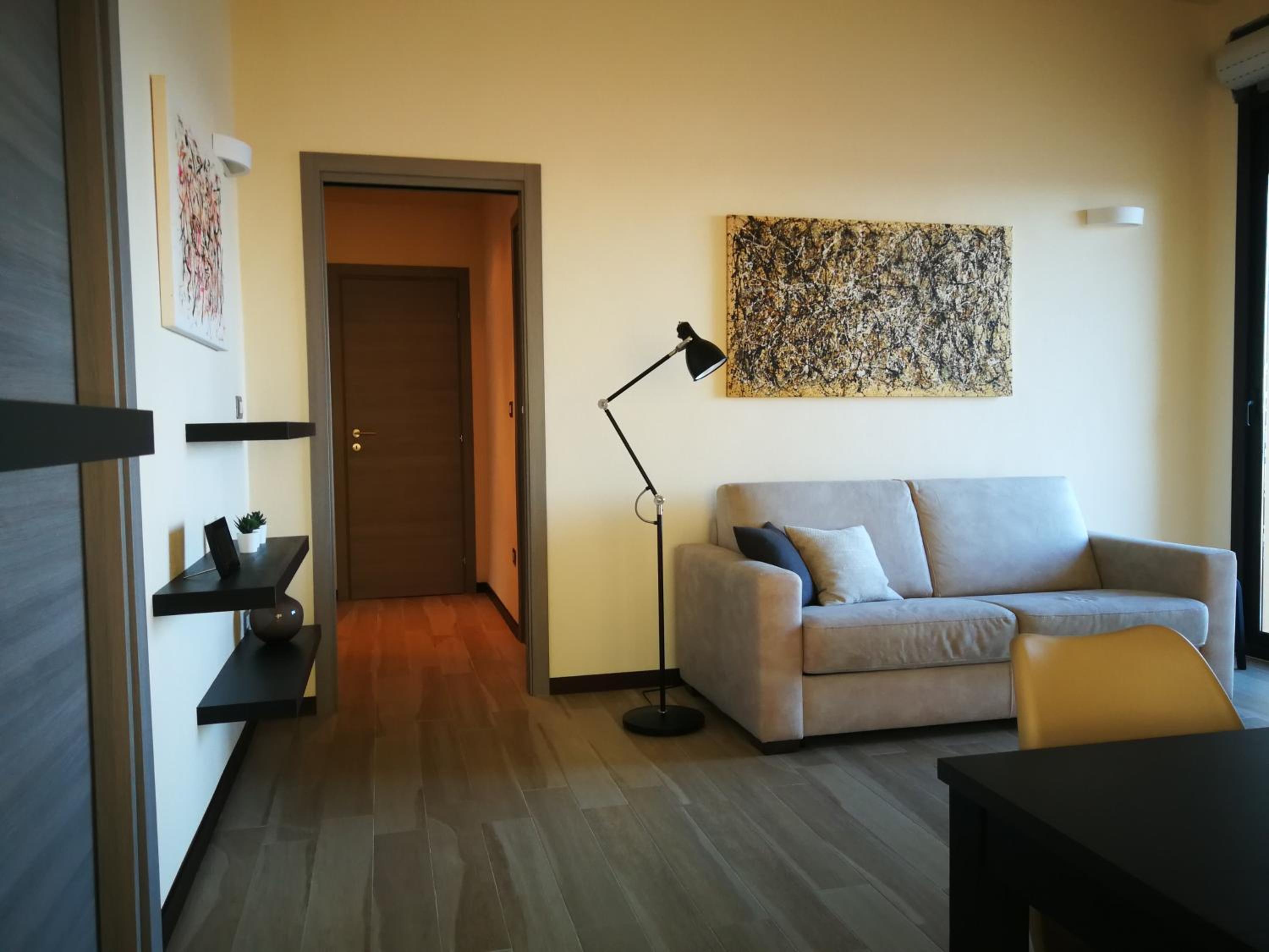 Two-Bedroom Apartment photo 3