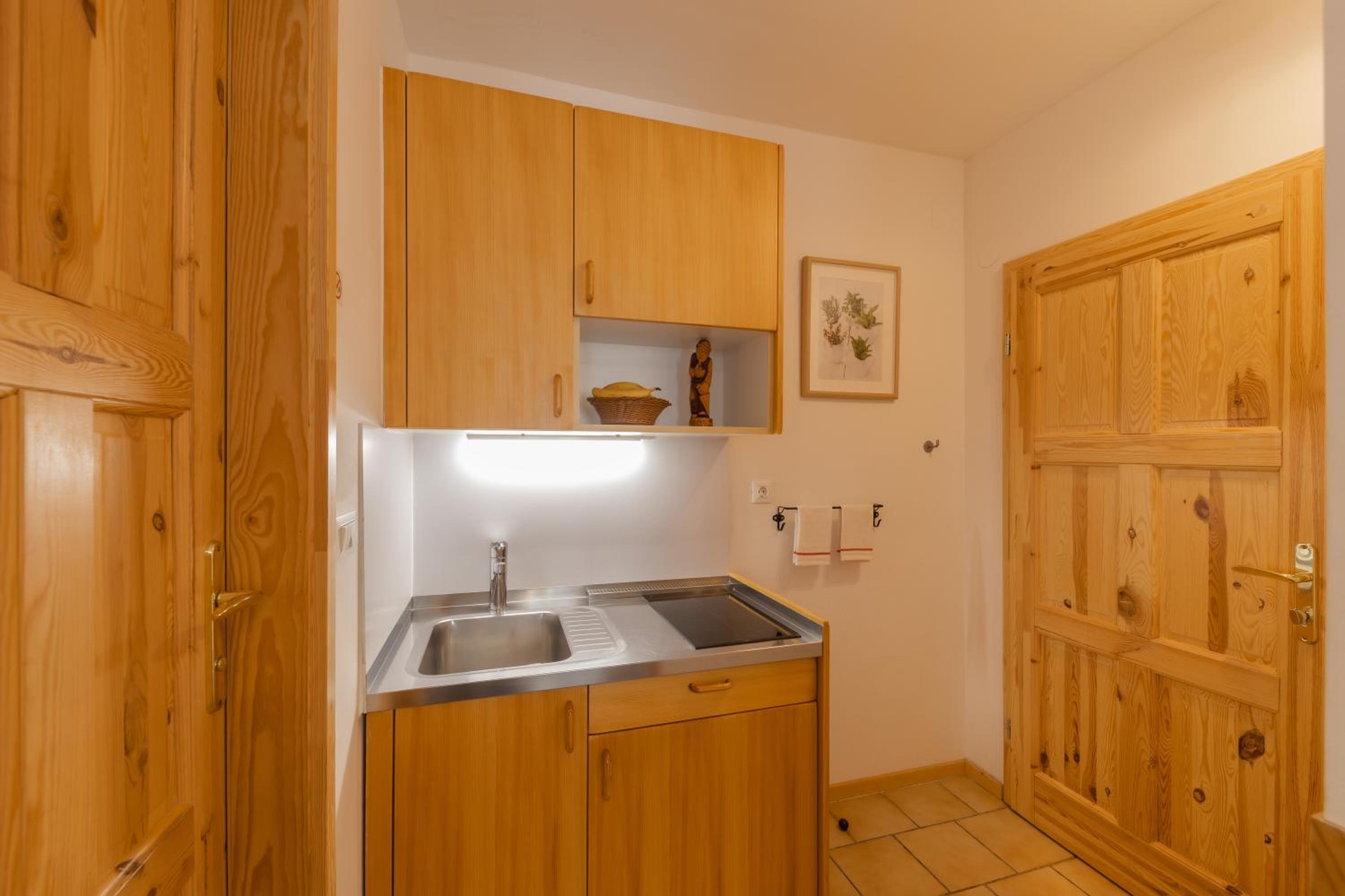 Family Studio - Photo 3