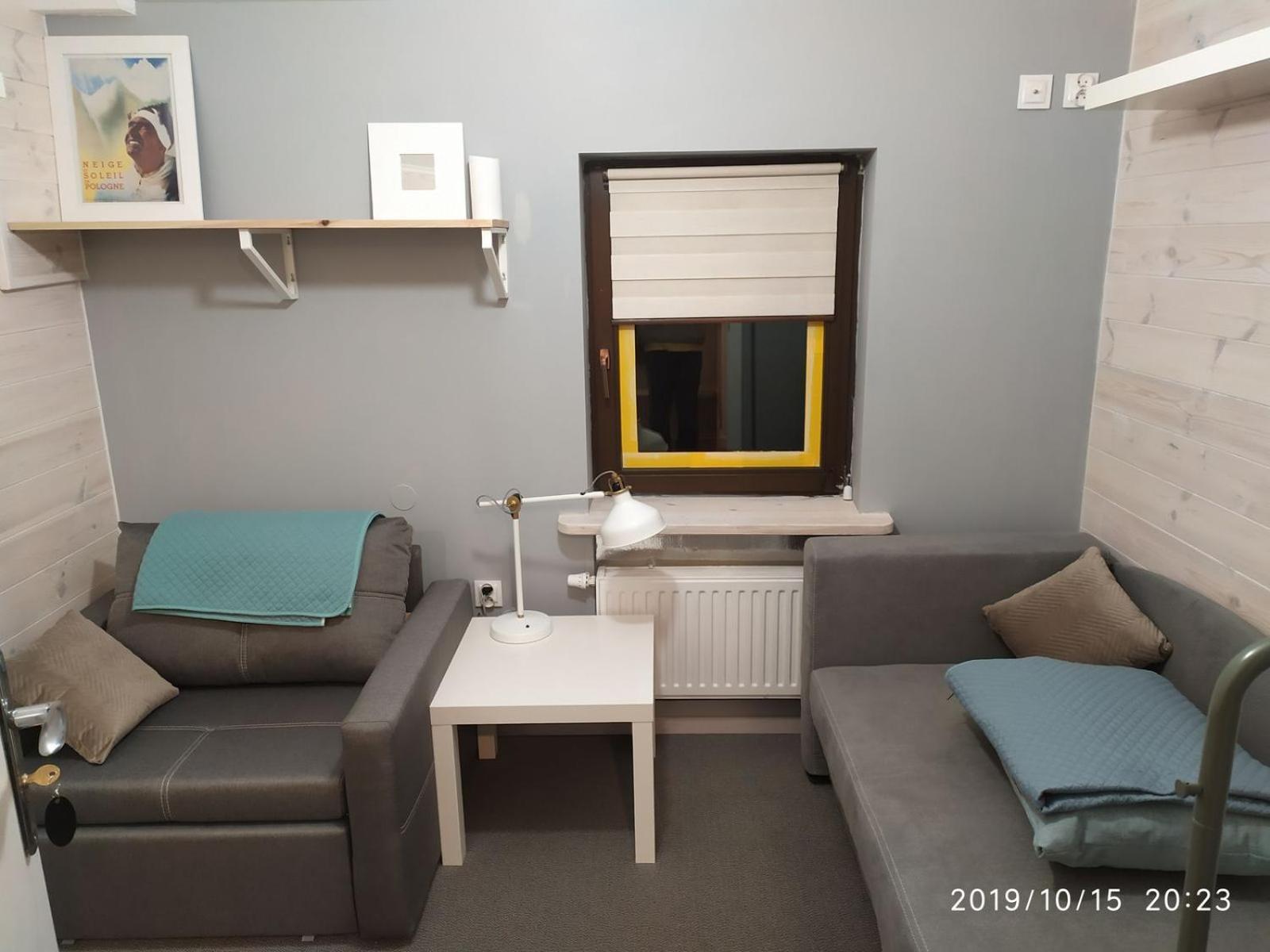 Small Single Room photo 3