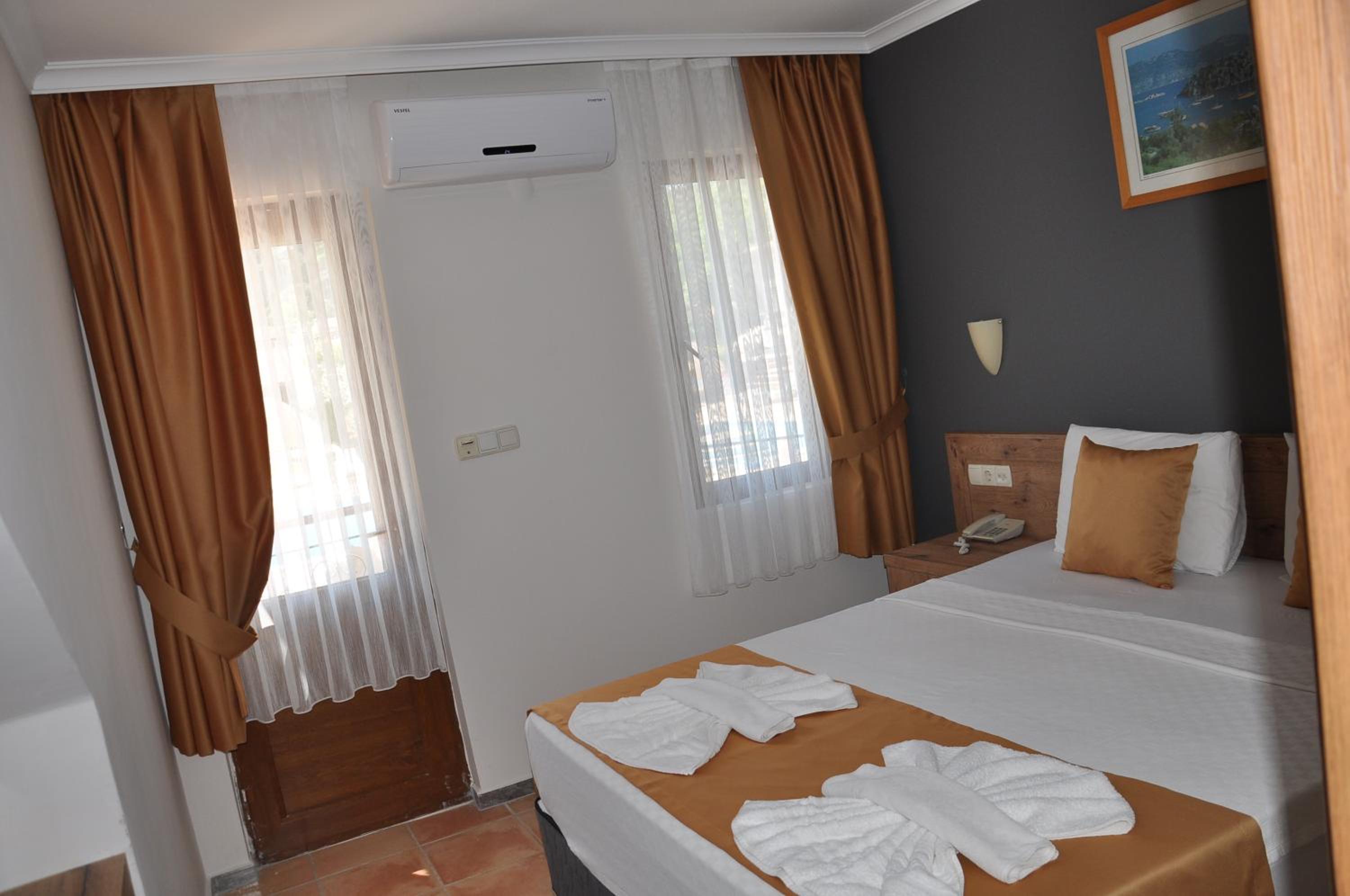 Double Room with Garden View photo 2