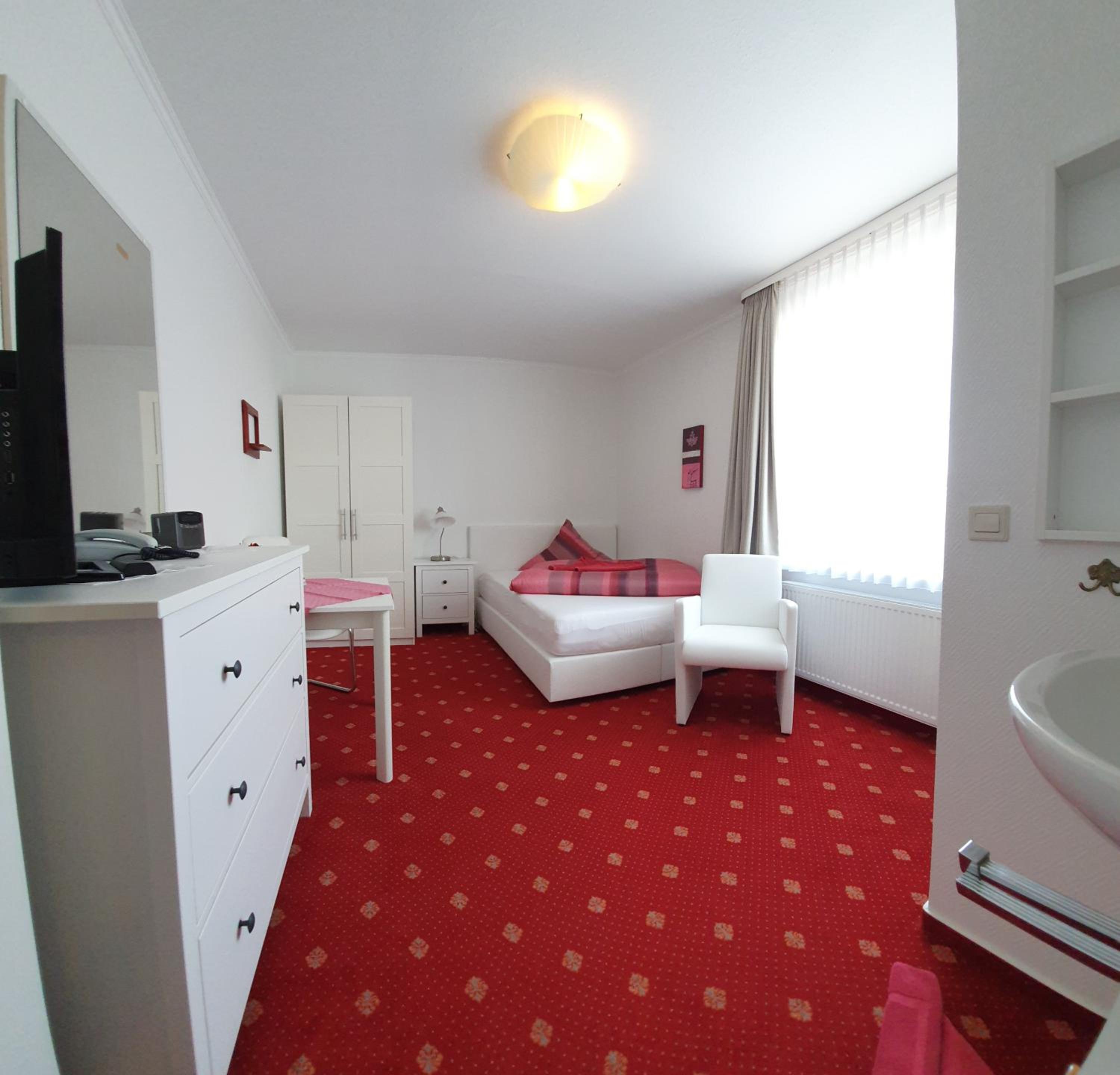 Standard Single Room photo 3
