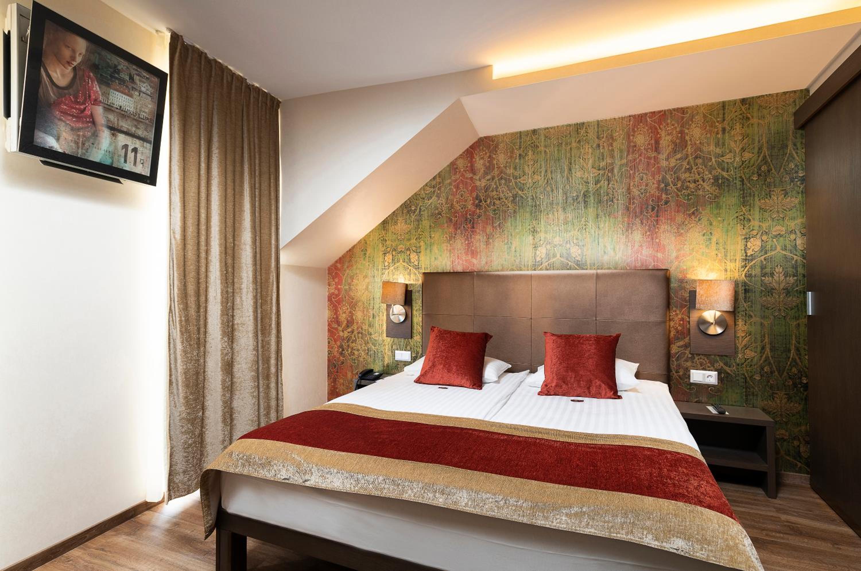 Superior Double Room - Photo 3