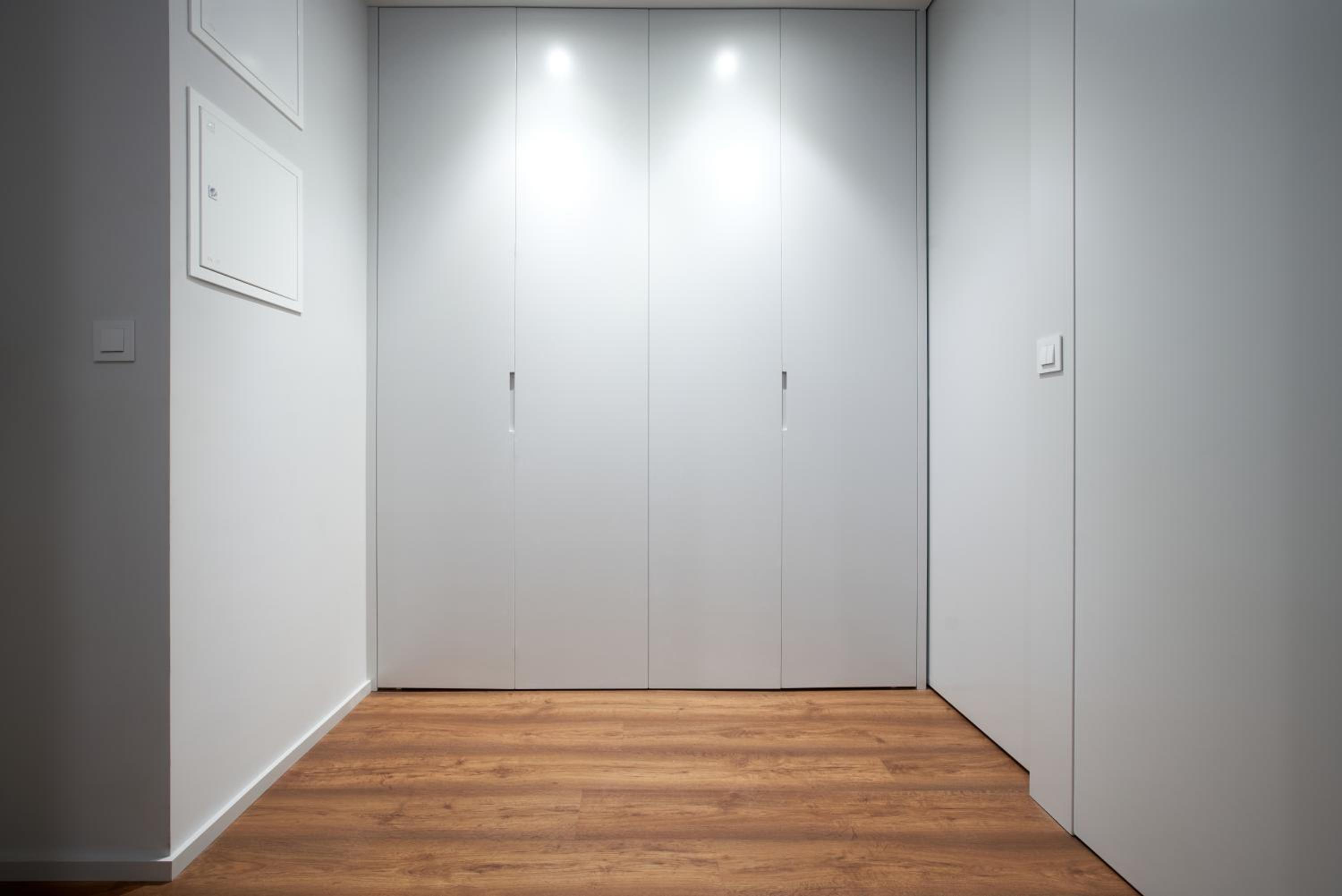 One-Bedroom Apartment - Photo 1