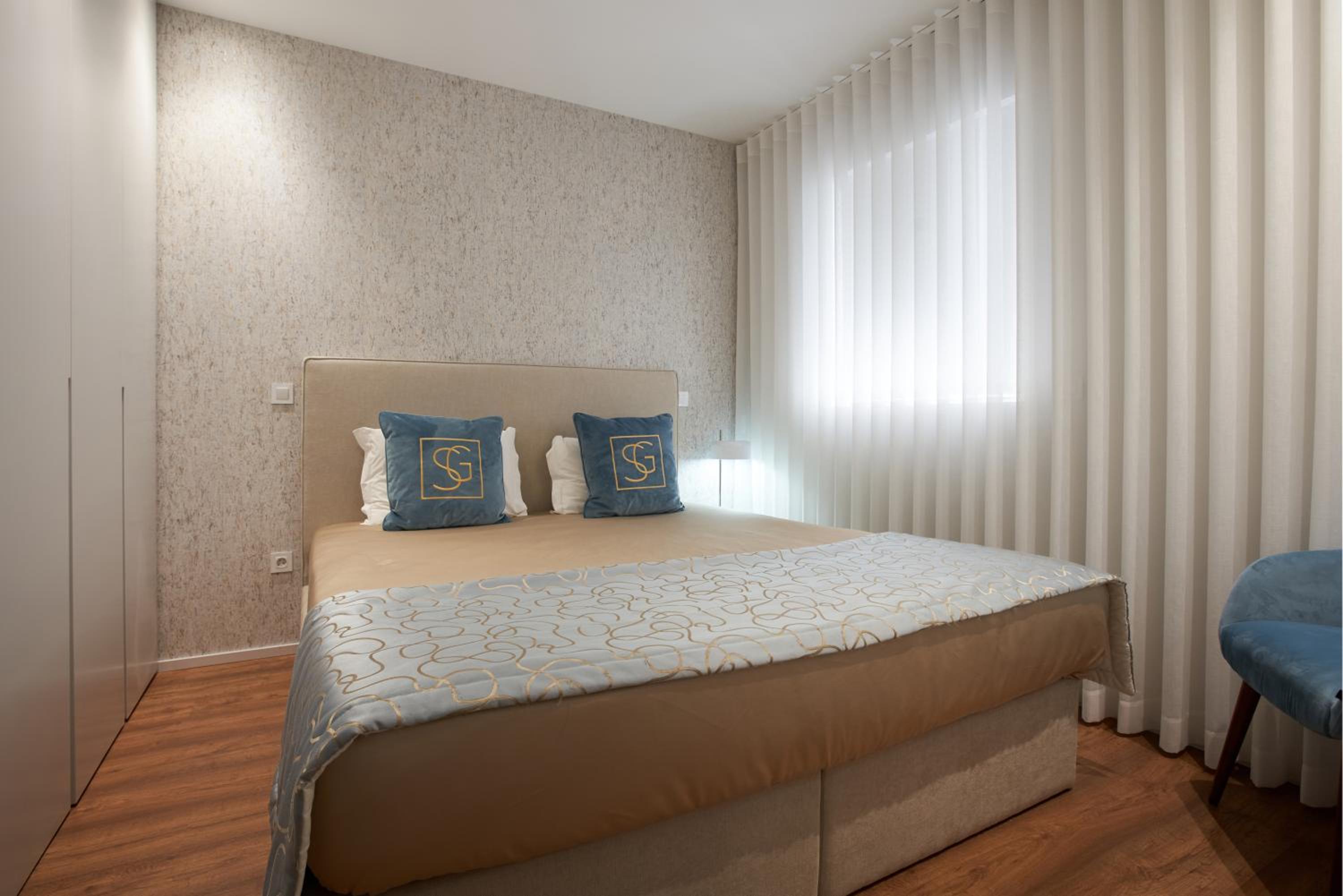 One-Bedroom Apartment - Photo 10