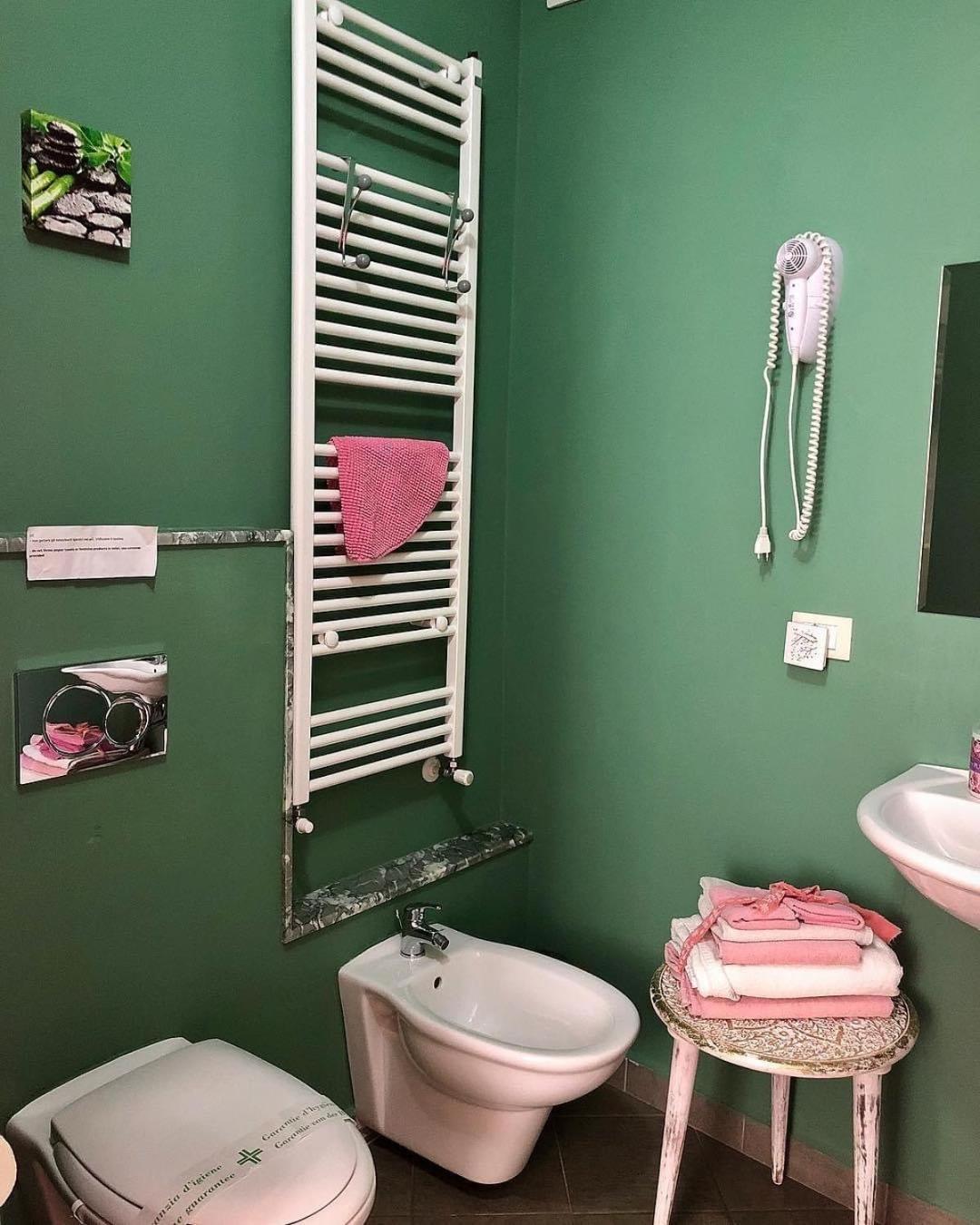 Quadruple Room with Private Bathroom photo 2