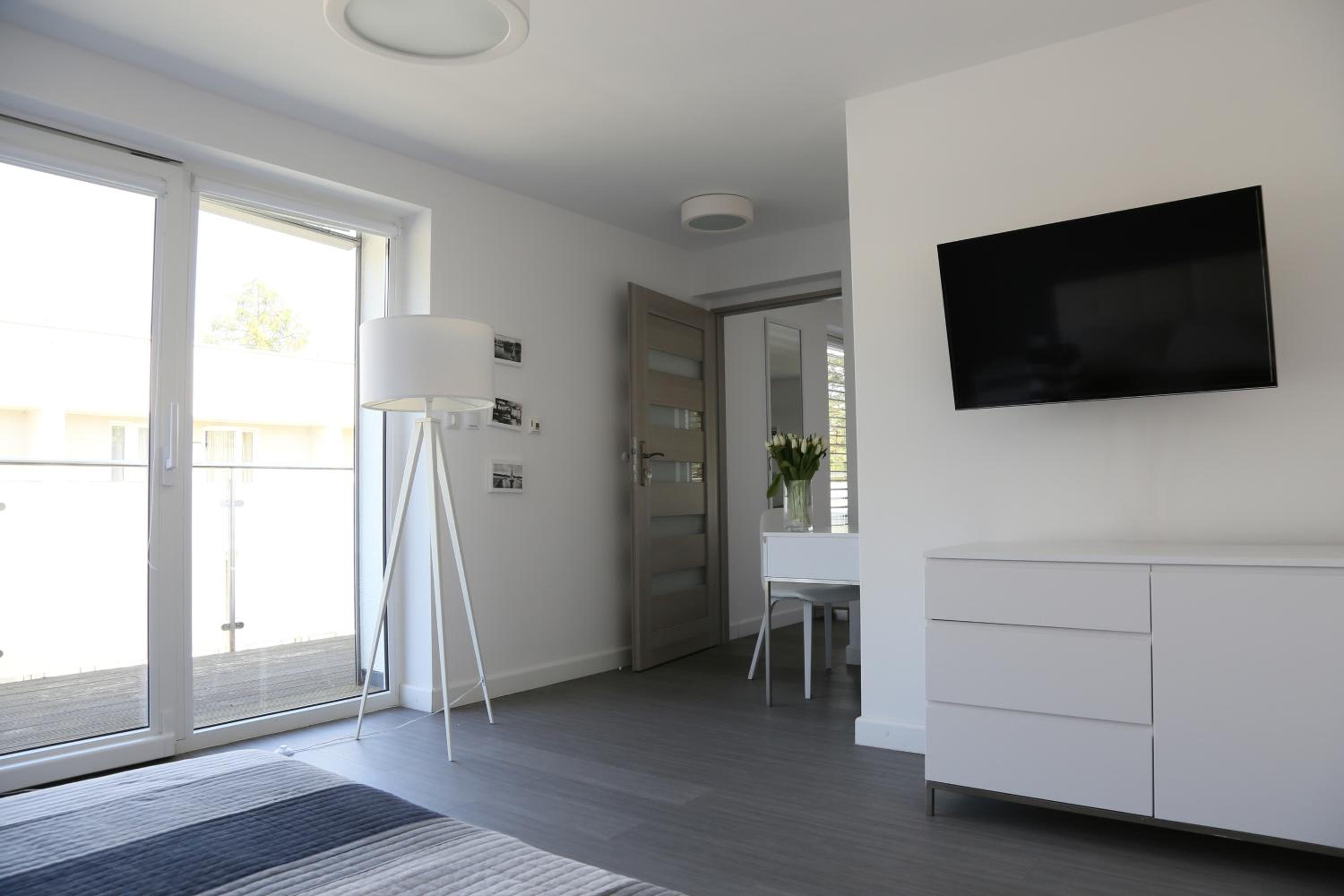 Apartment - Photo 3