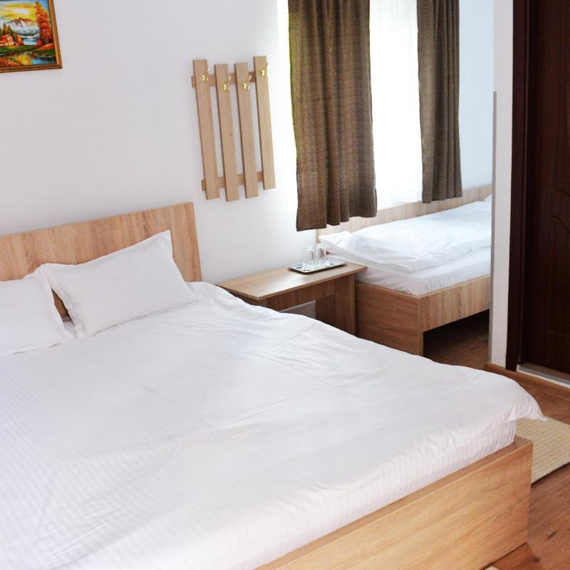Triple Room - Photo 1