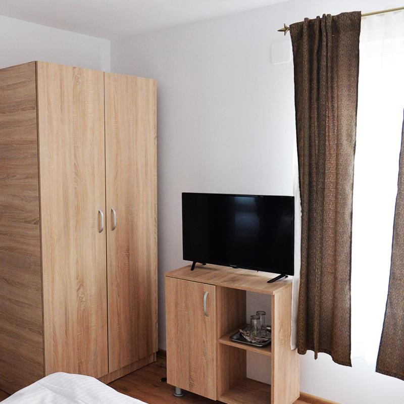 Triple Room - Photo 6