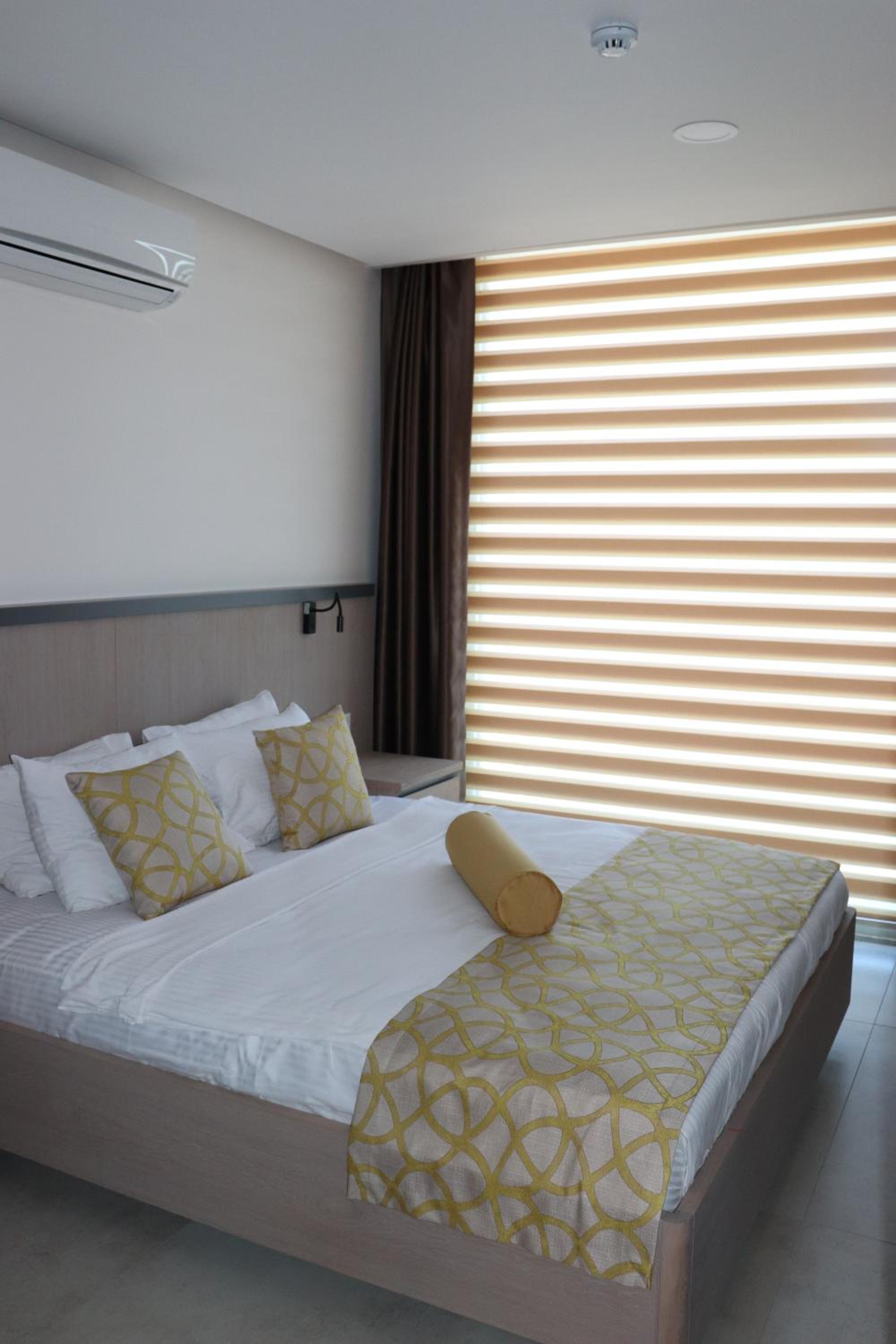 Deluxe Family Suite photo 2