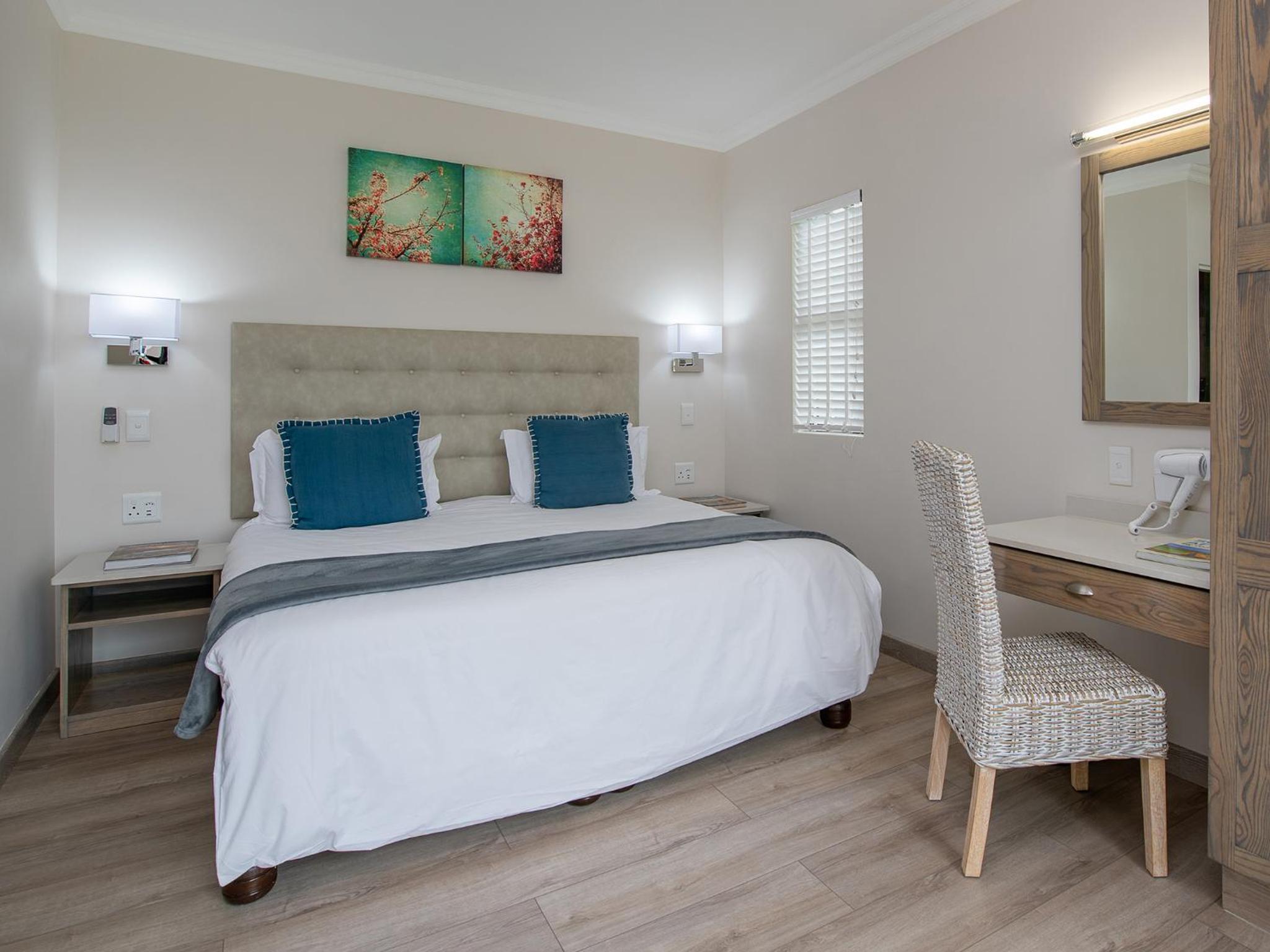 Double Room with Patio photo 1