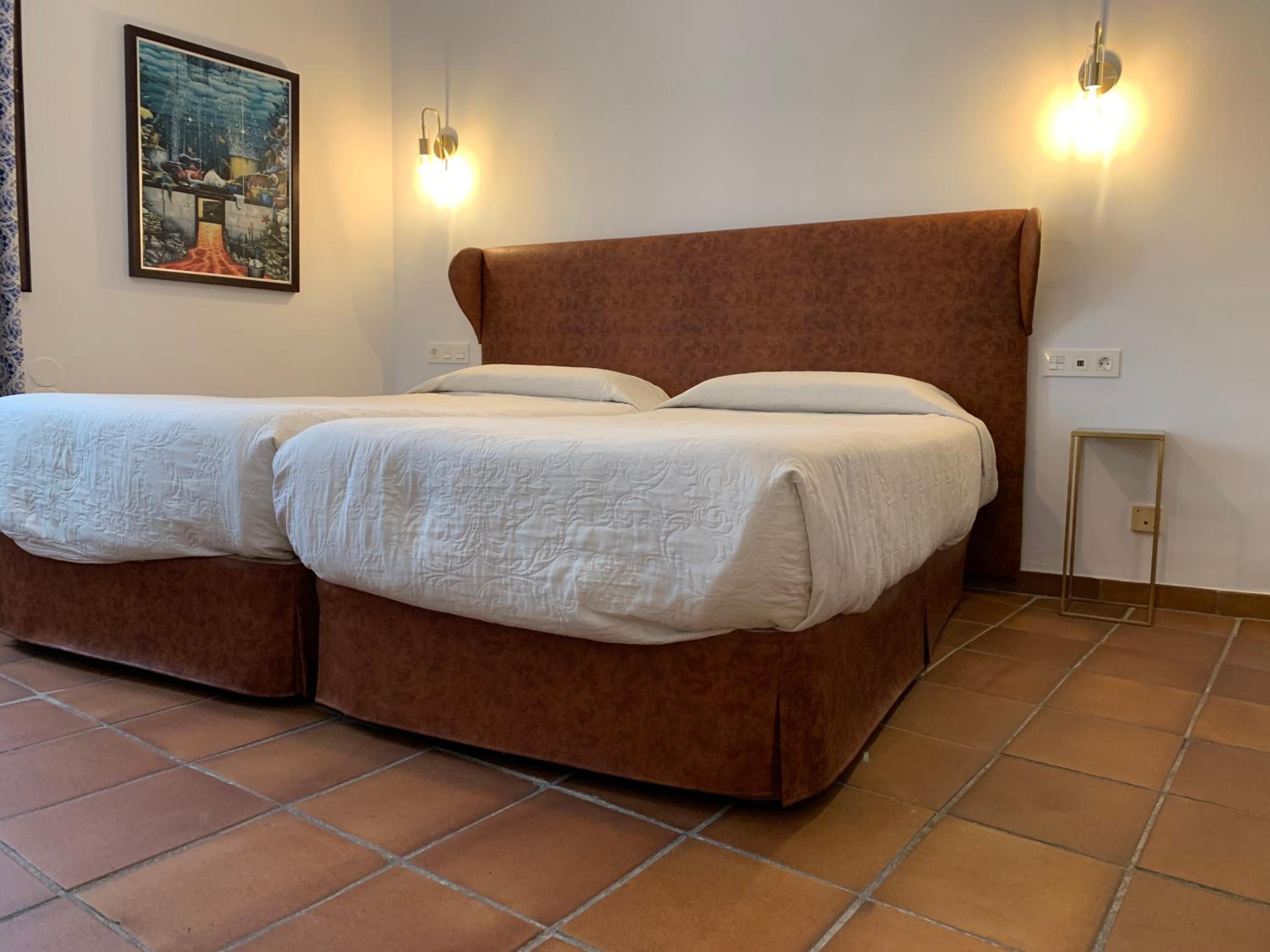 Habitación Doble Estándar o con Dos Camas Individuales.