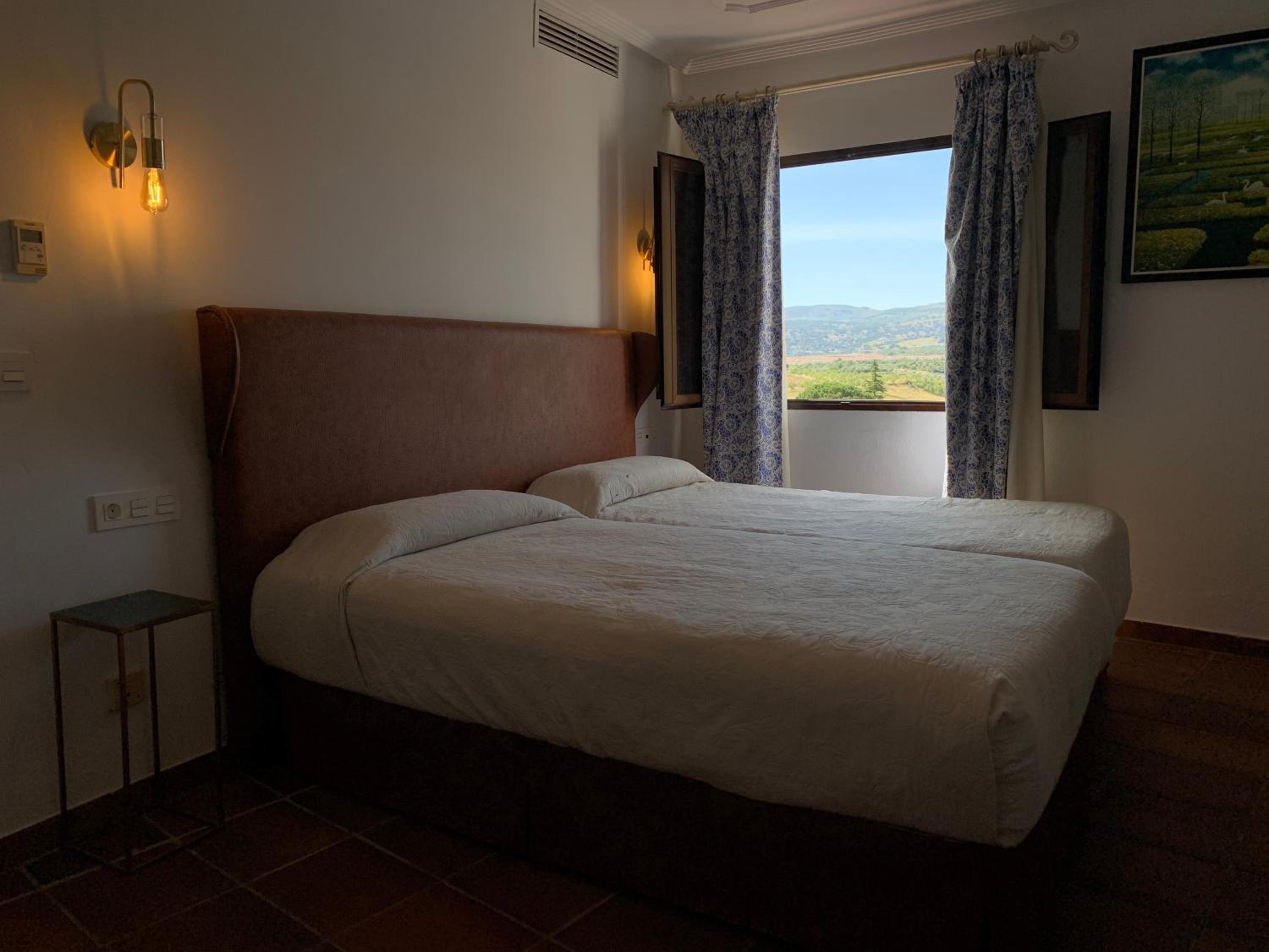 Habitación Doble o con Dos Camas con vista al Puente Nuevo