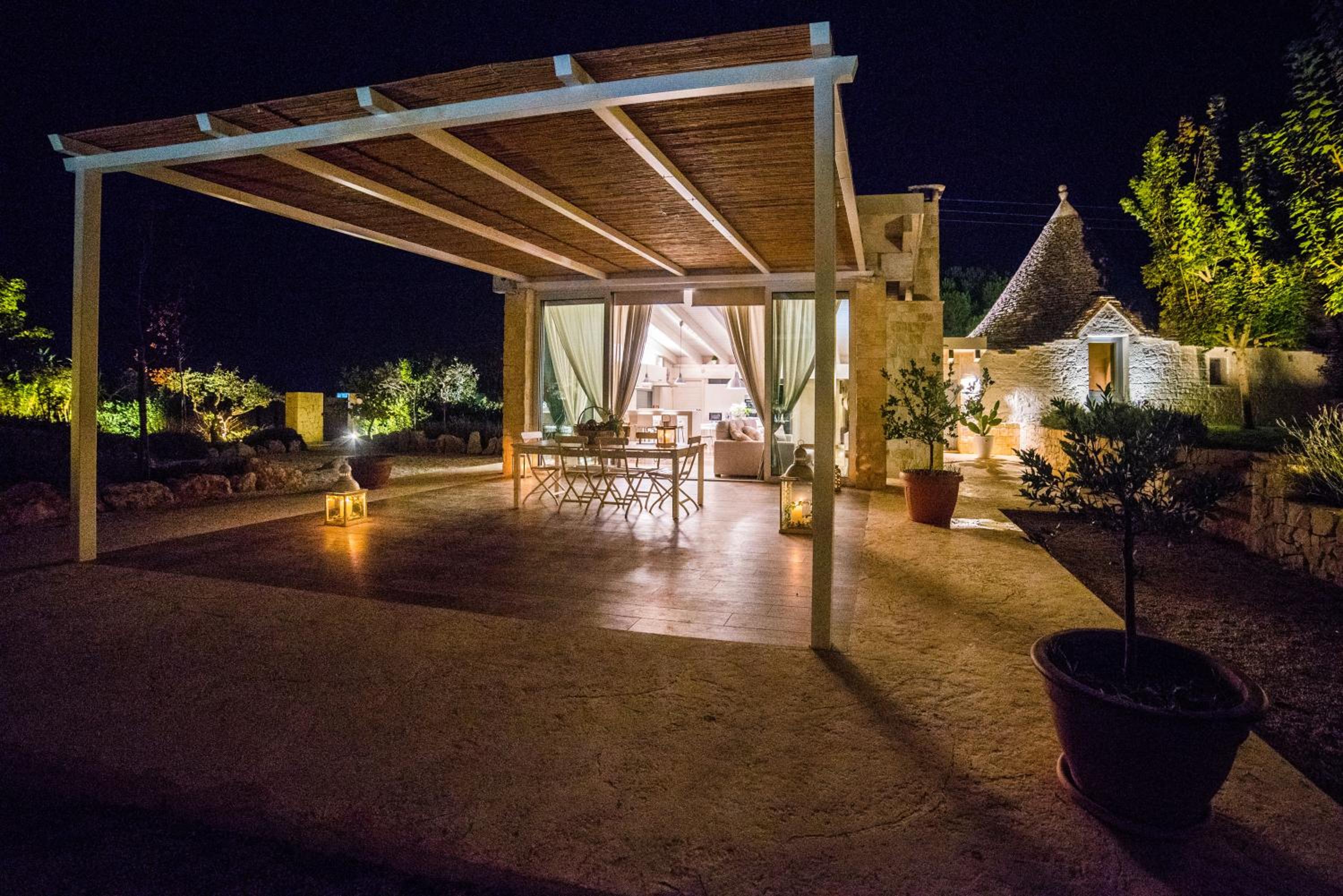 Villa photo 3