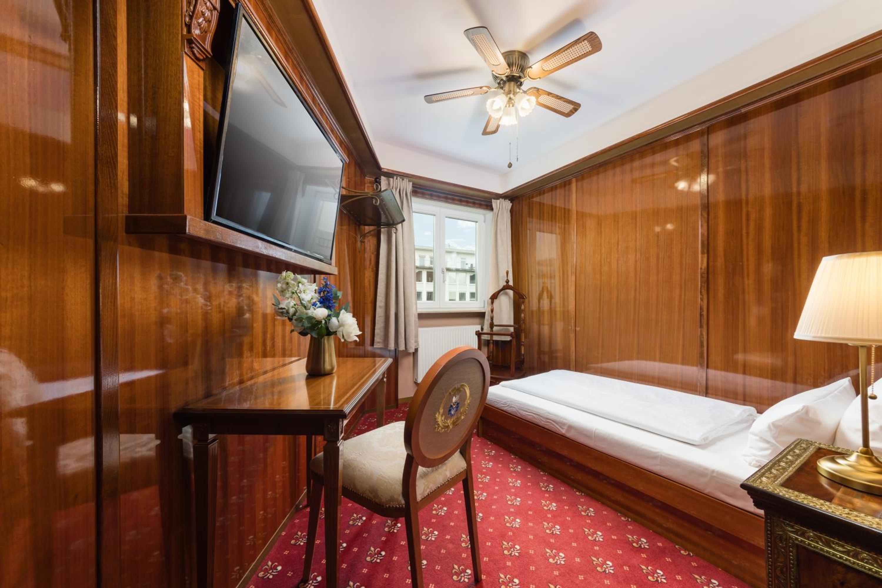 Standard Single Room