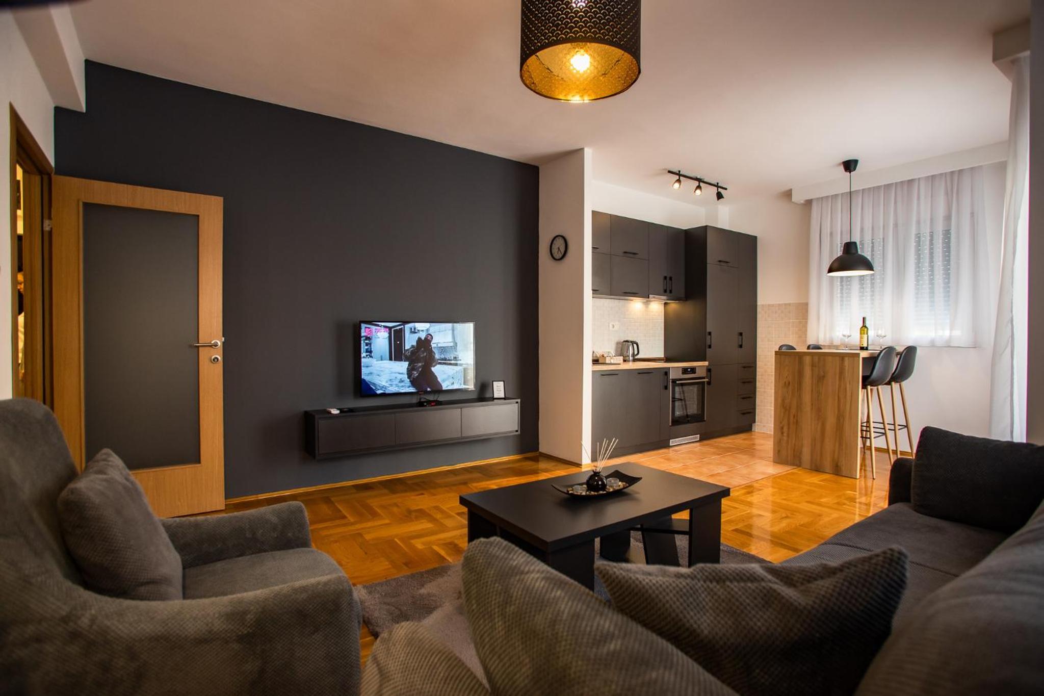 One-Bedroom Apartment