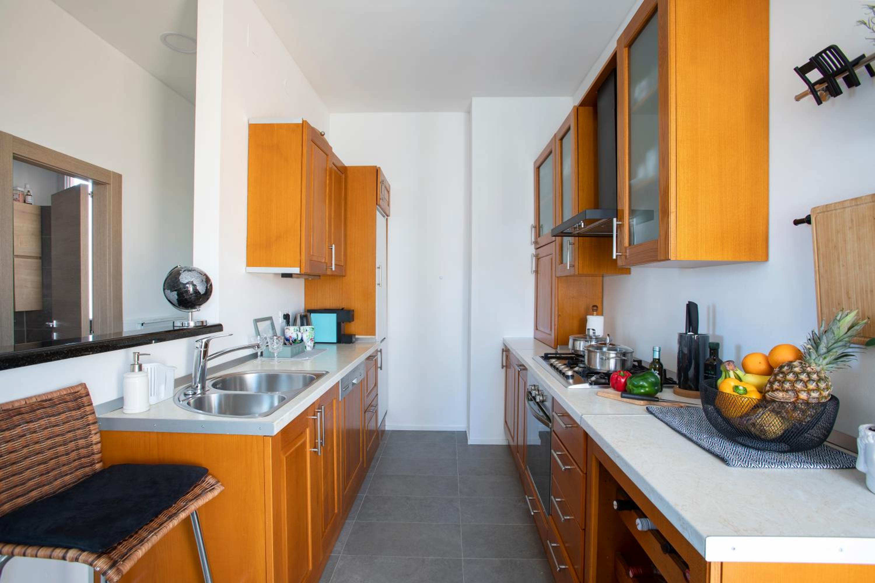 Two-Bedroom Apartment with Balcony photo 3